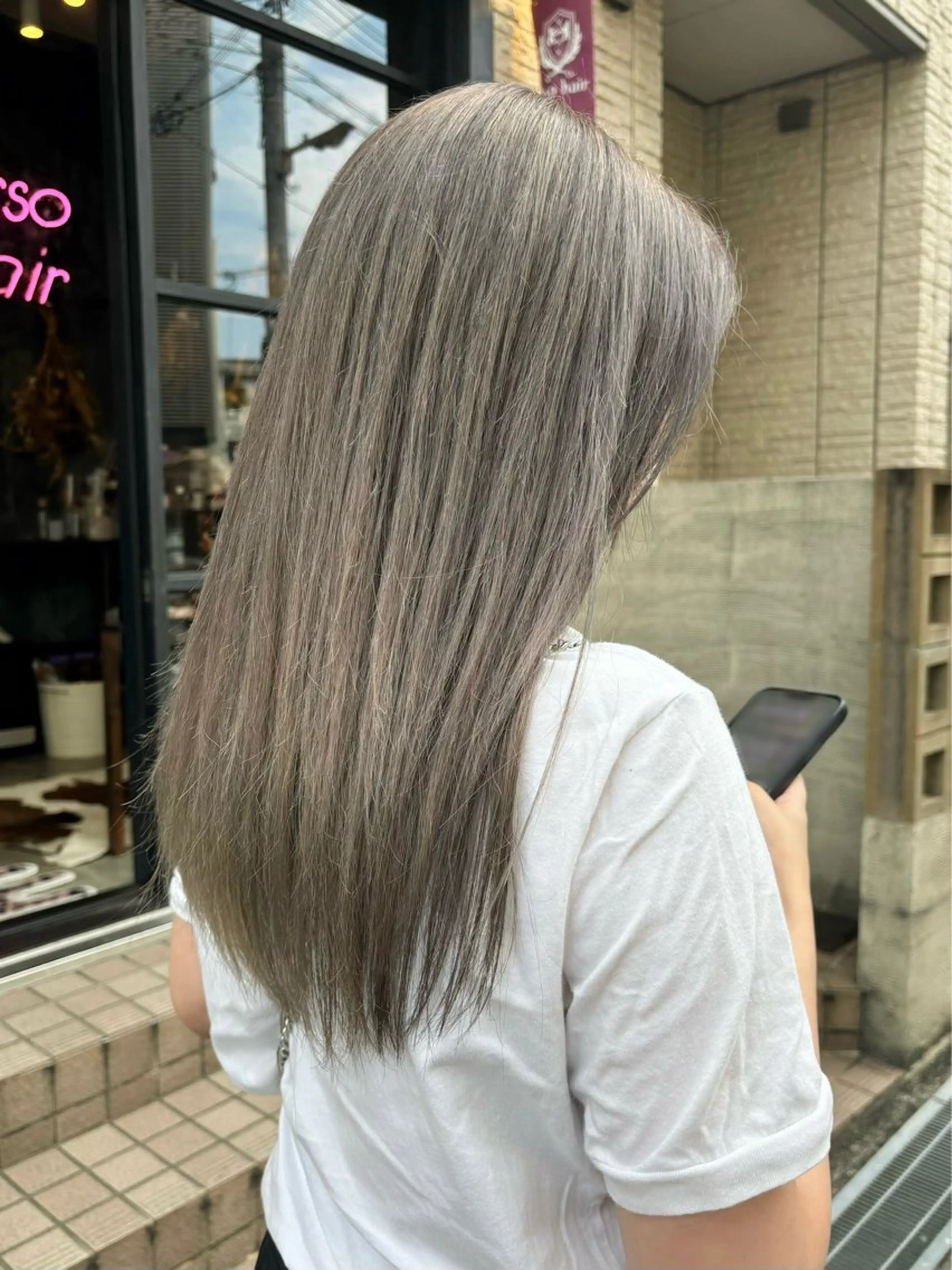 ロング カラー 【aini天王寺】 𝐚𝐢𝐫𝐢✂︎のヘアスタイル