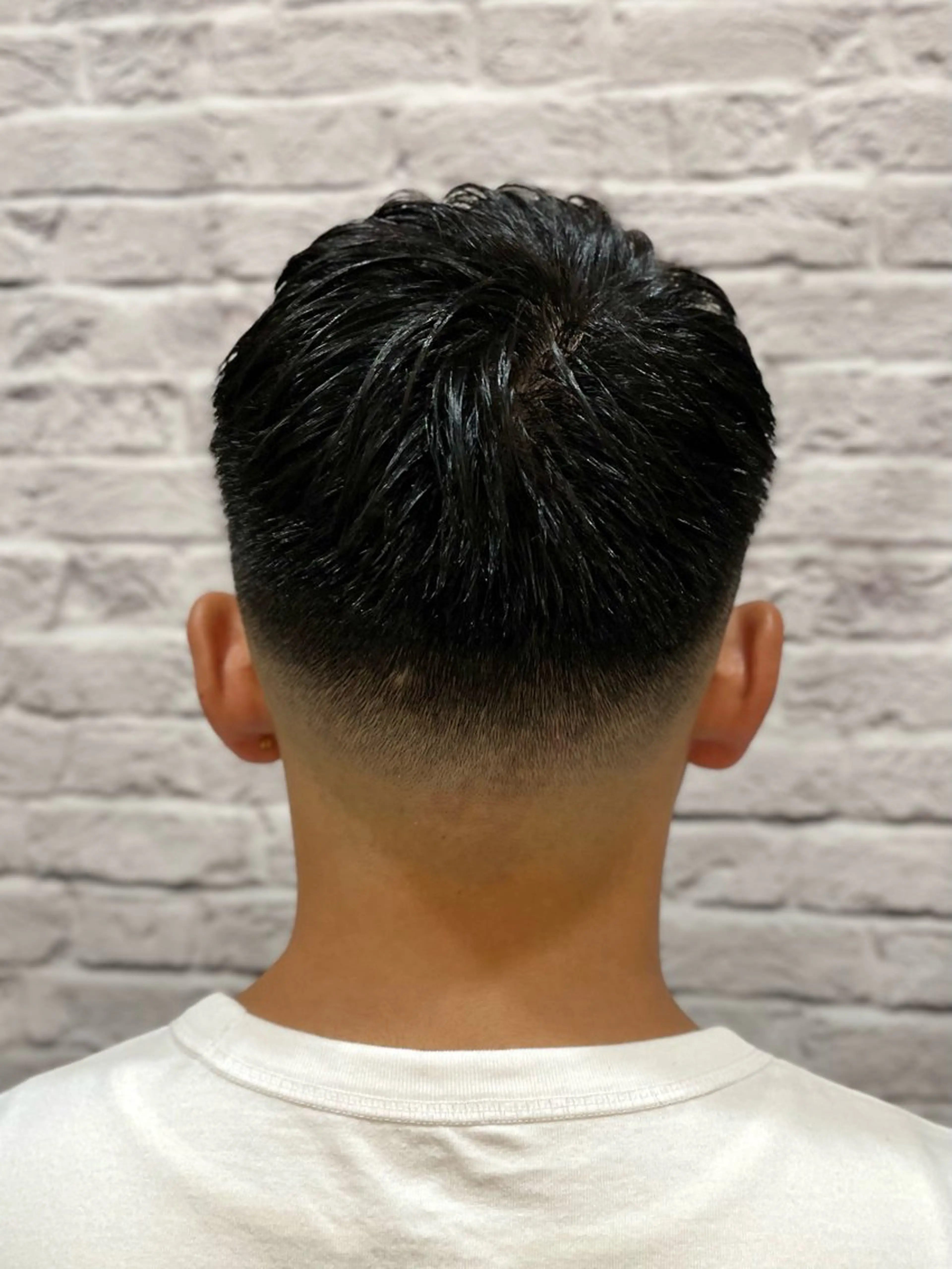 メンズ フェードカット スキンフェード Graceful BarBer platinum所属・無料メンズカット💈 遠山泰輝のヘアスタイル