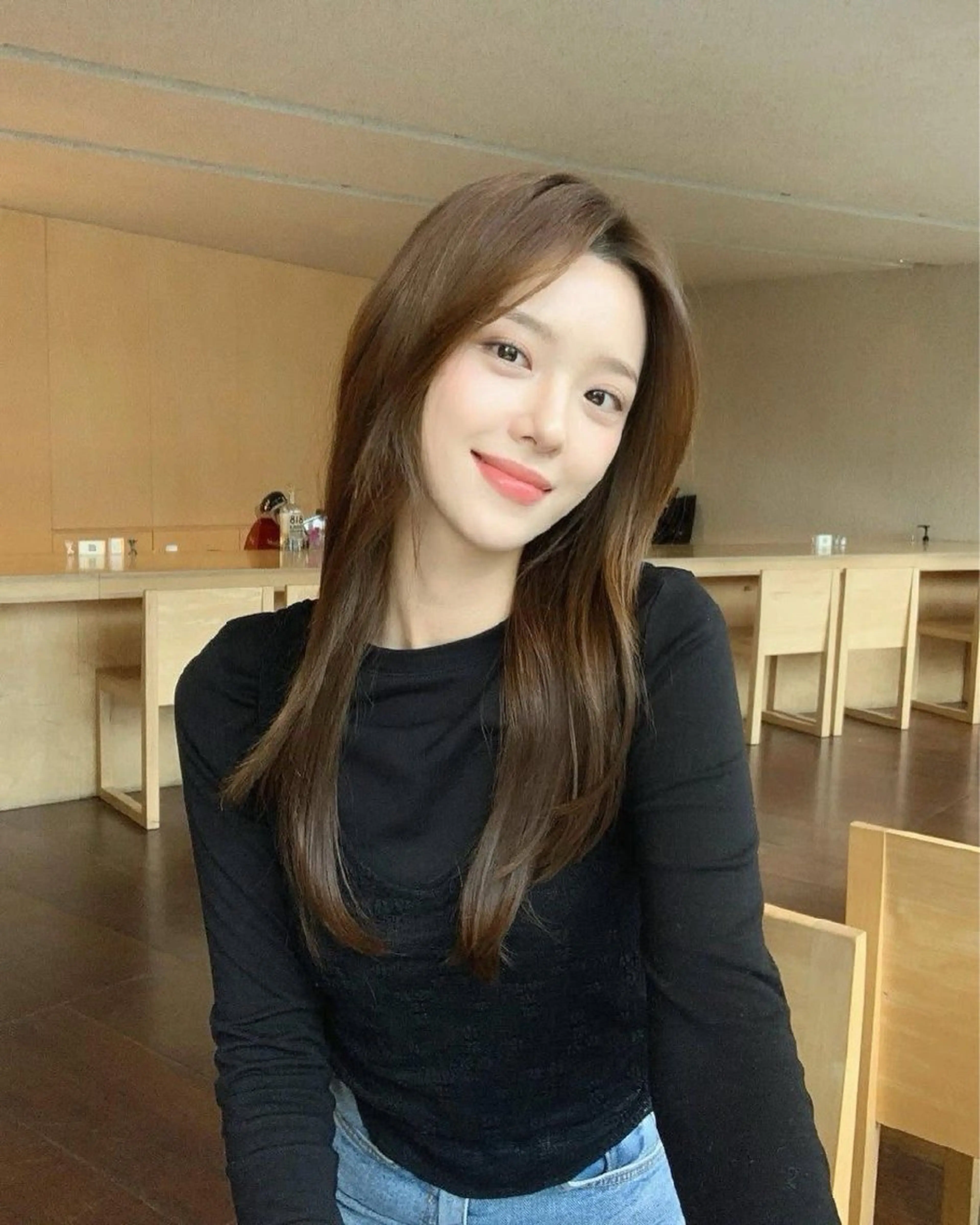 ロング カラー カット ヘアカラー トリートメント 莉乃/縮毛矯正/髪質 改善/艶カラーのヘアスタイル