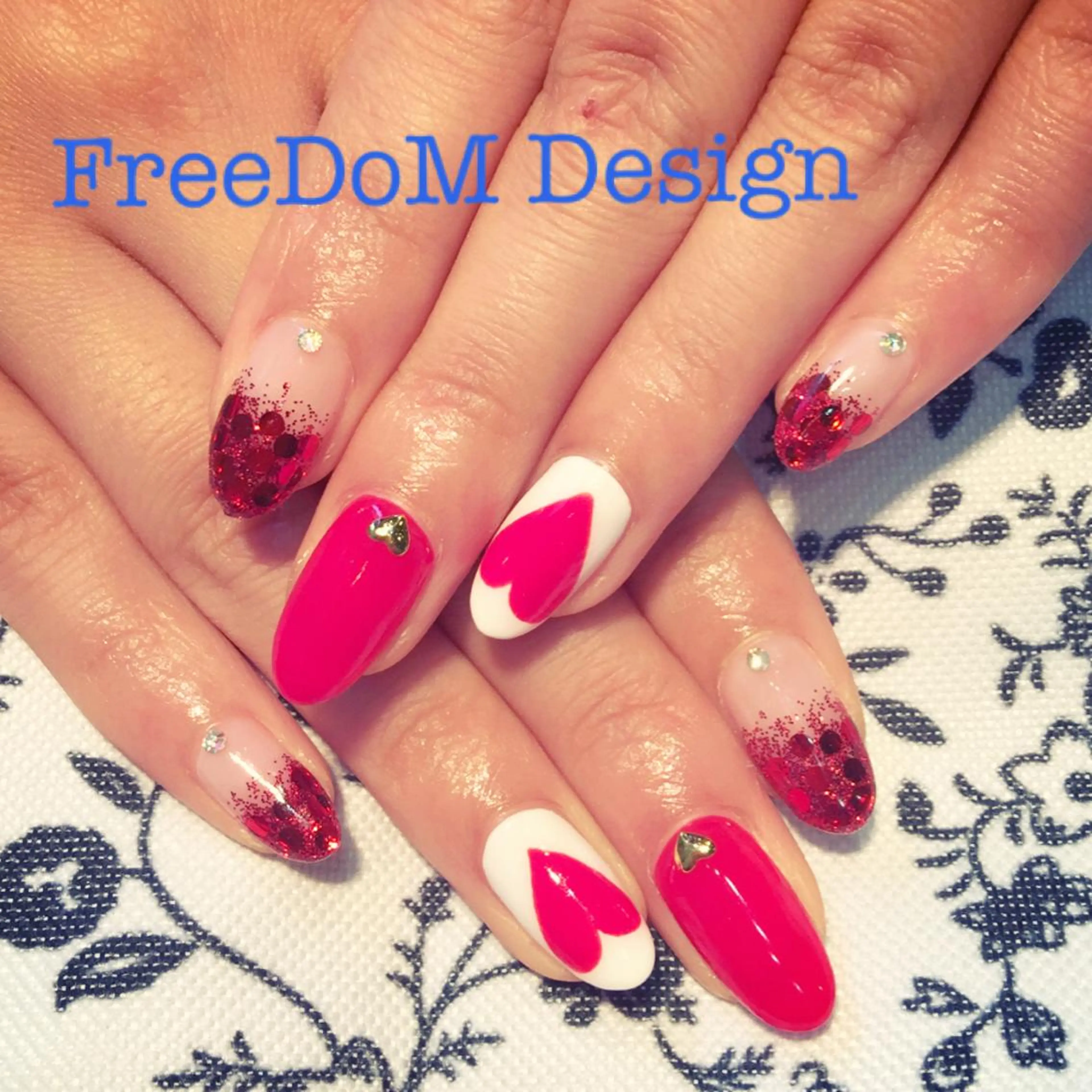 ネイル アートネイル ＦreeDoＭ   Design所属・W KUMIのネイルデザイン