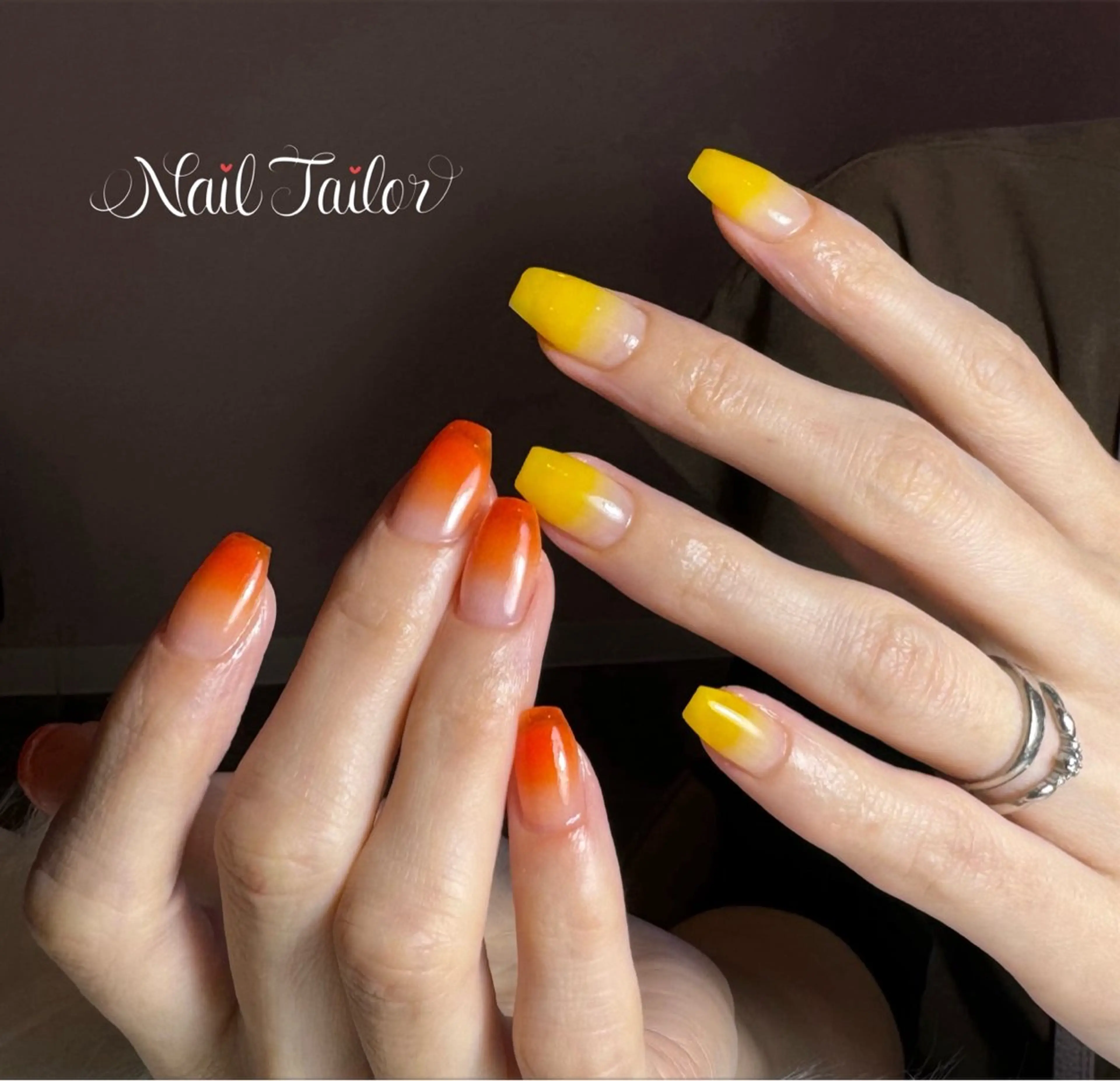 ネイル ジェルネイル グラデーション オレンジ 夏ネイル 黄色 ハンドネイル NailTailor ネイルテイラーのネイルデザイン