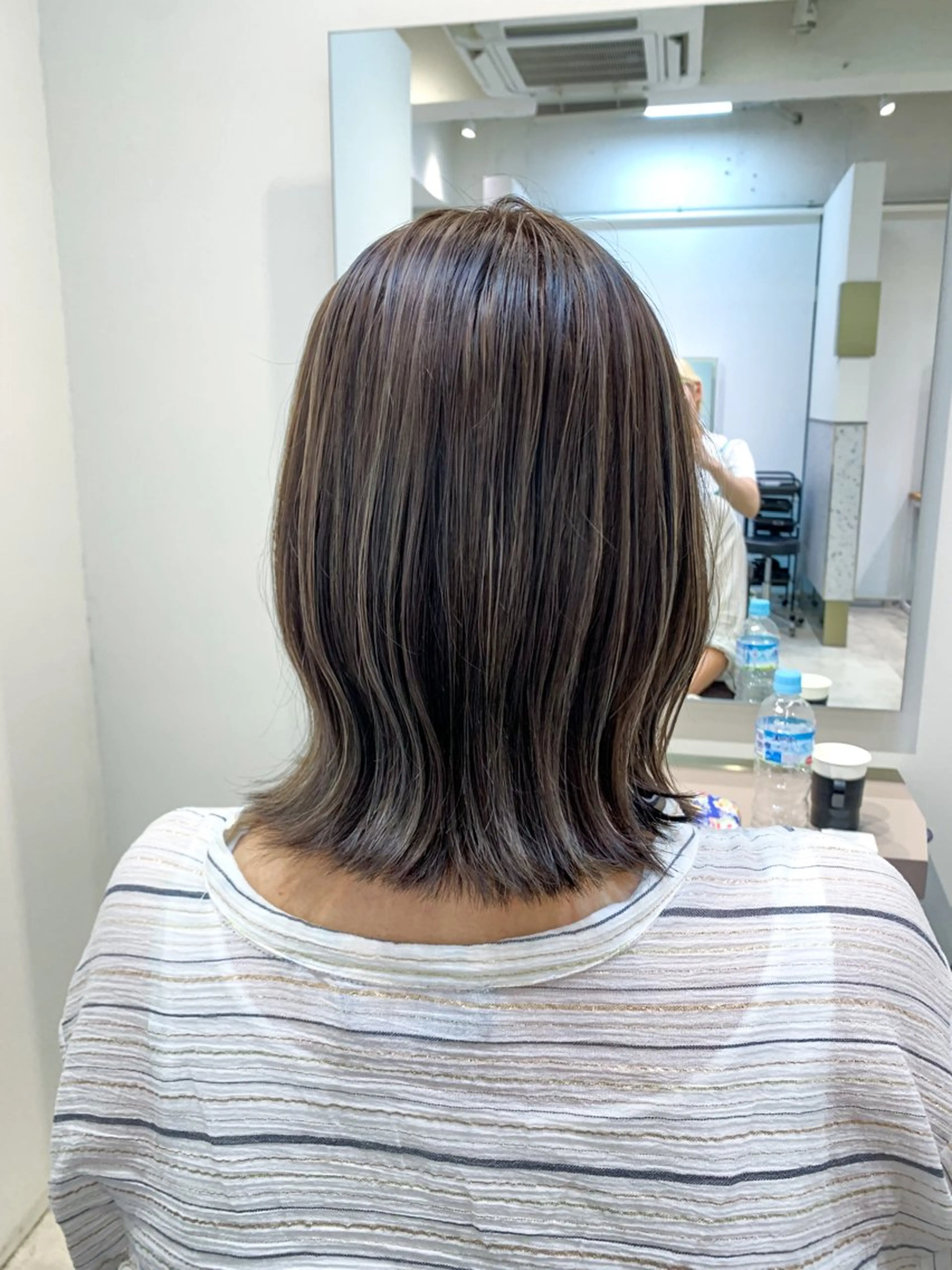 ミディアム カラー ヘアアレンジ ヘアカラー トリートメント yuka .のヘアスタイル