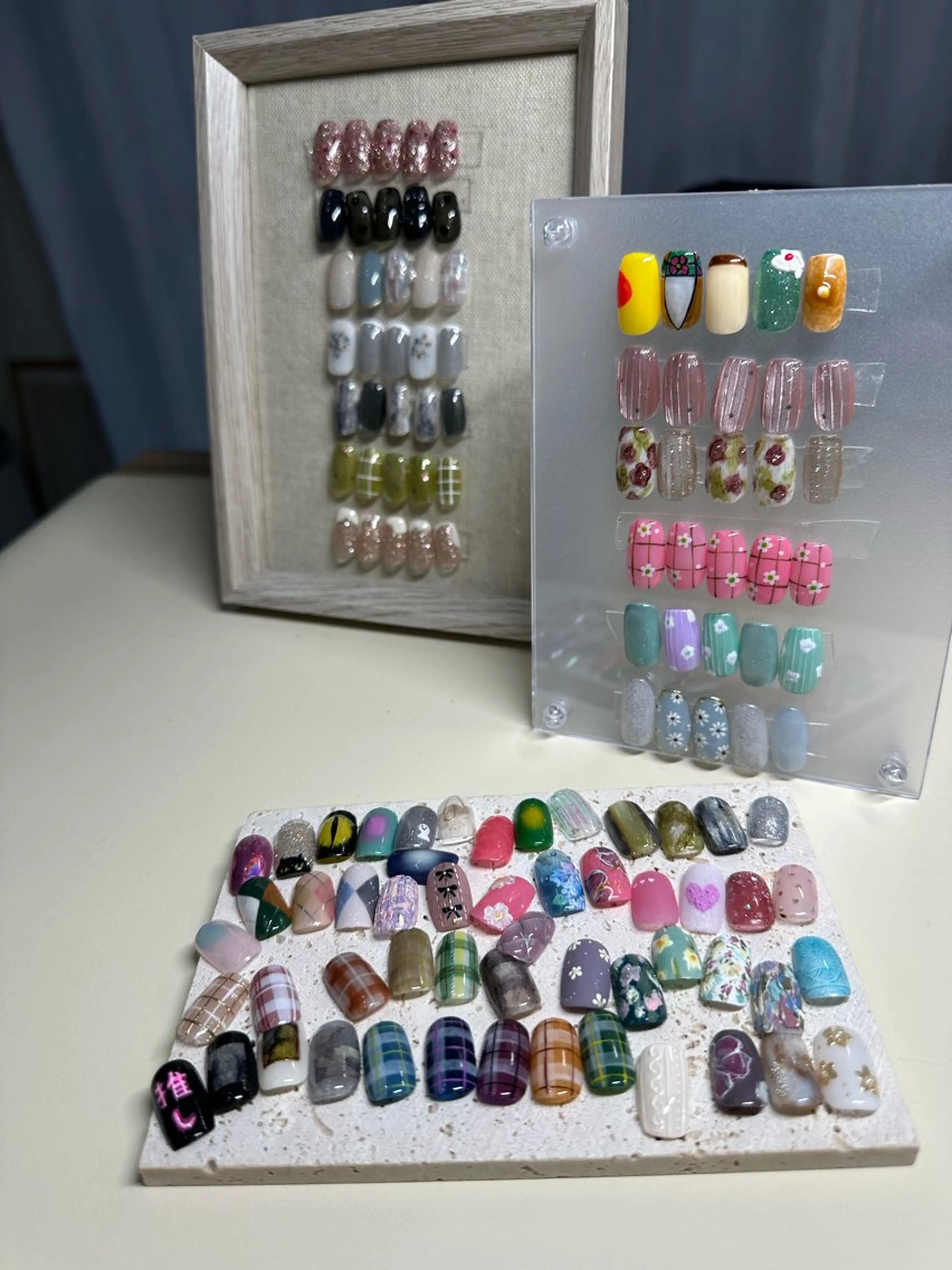 【オフなし・当店フィルイン】🎀 ワンカラー＋アート（9​〜​10本）✨持ち込みデザインもOK／店頭サンプルからも選べますの写真