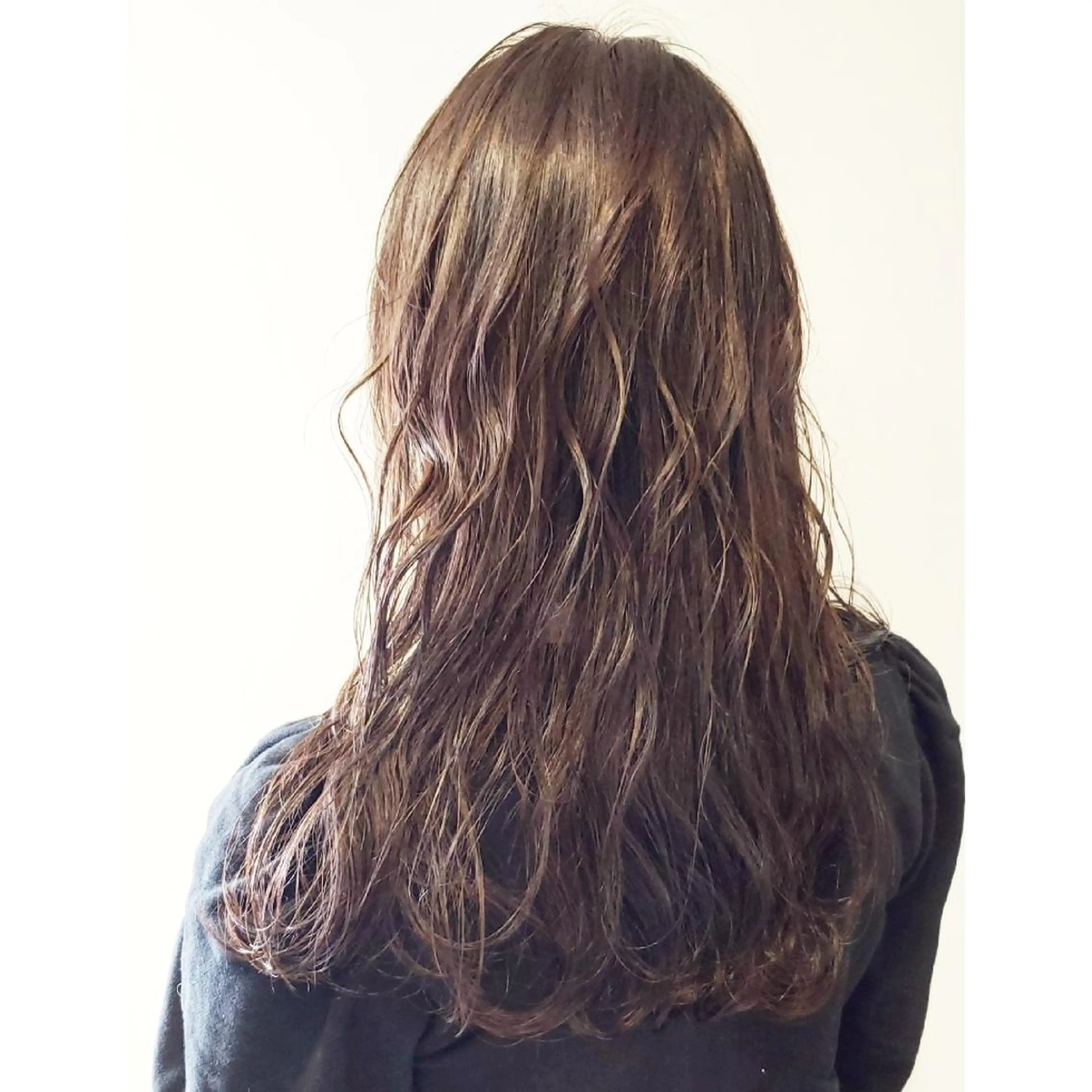 ロング カラー ヘアアレンジ グレージュ ラベンダーカラー ラベンダーグレージュ ラベンダーグレー 髪質改善サロン🍃 AIRI のヘアスタイル