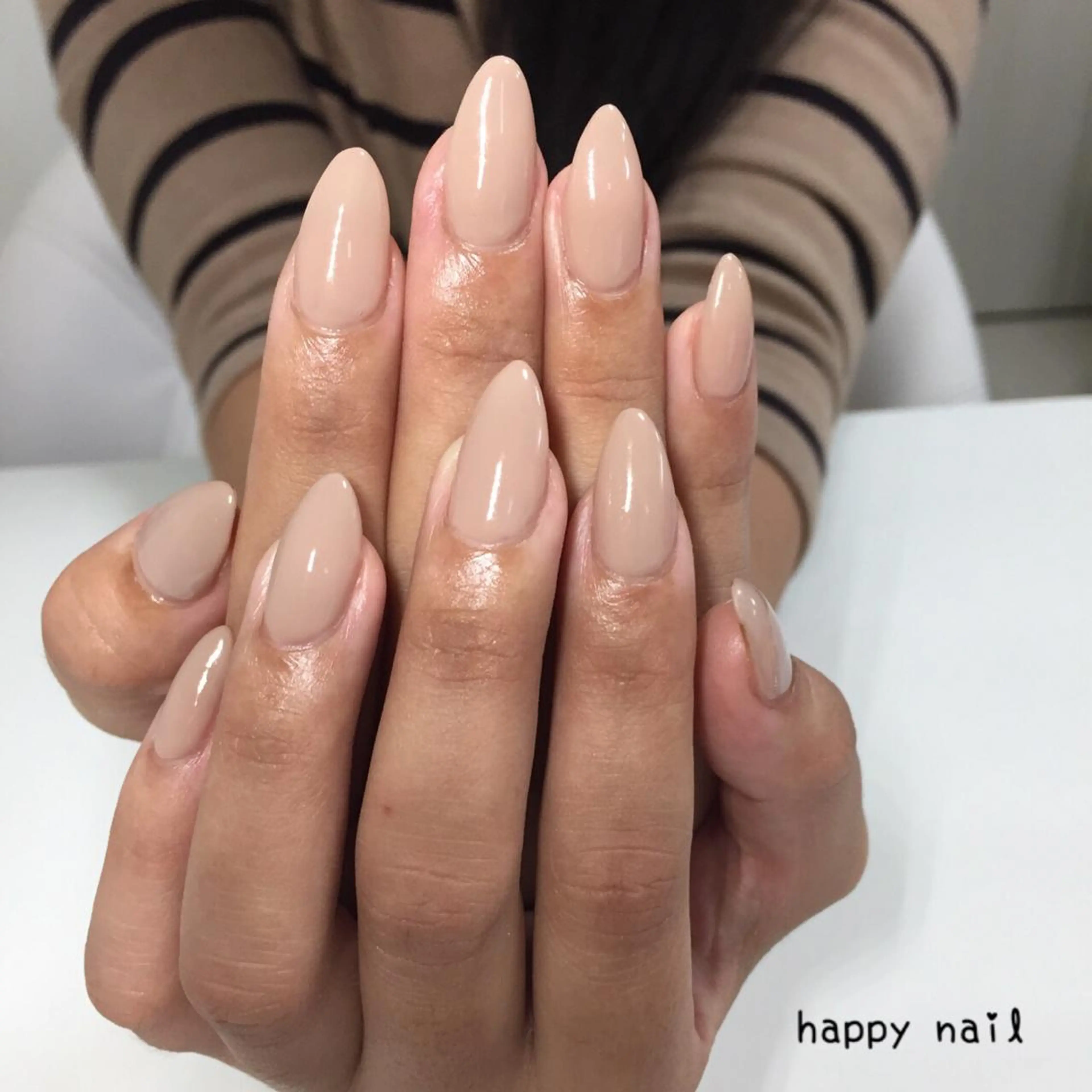 ネイル 長さ出し ジェルネイル スカルプネイル ネイルチップ 心と体が整う腸活 サロン ラクシュミーのエステ・リラクイメージ