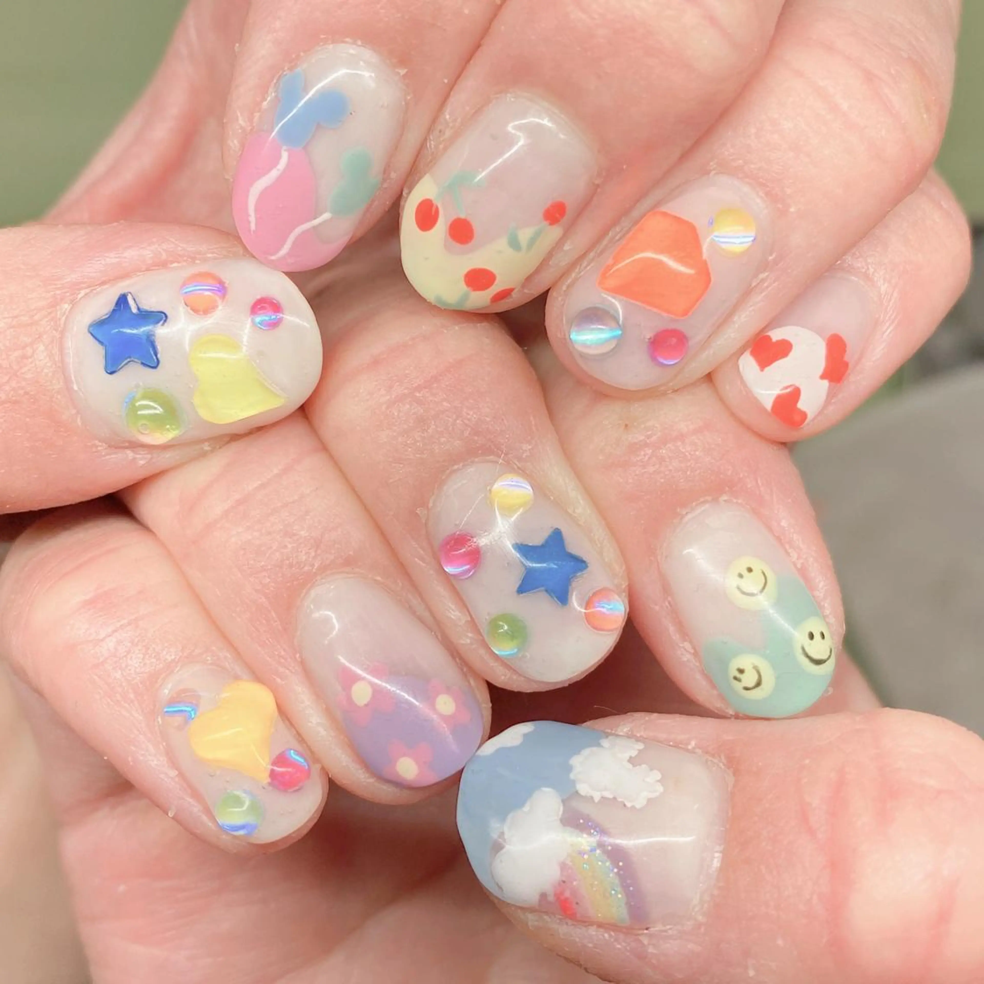 ネイル 田口 美奈のヘアスタイル