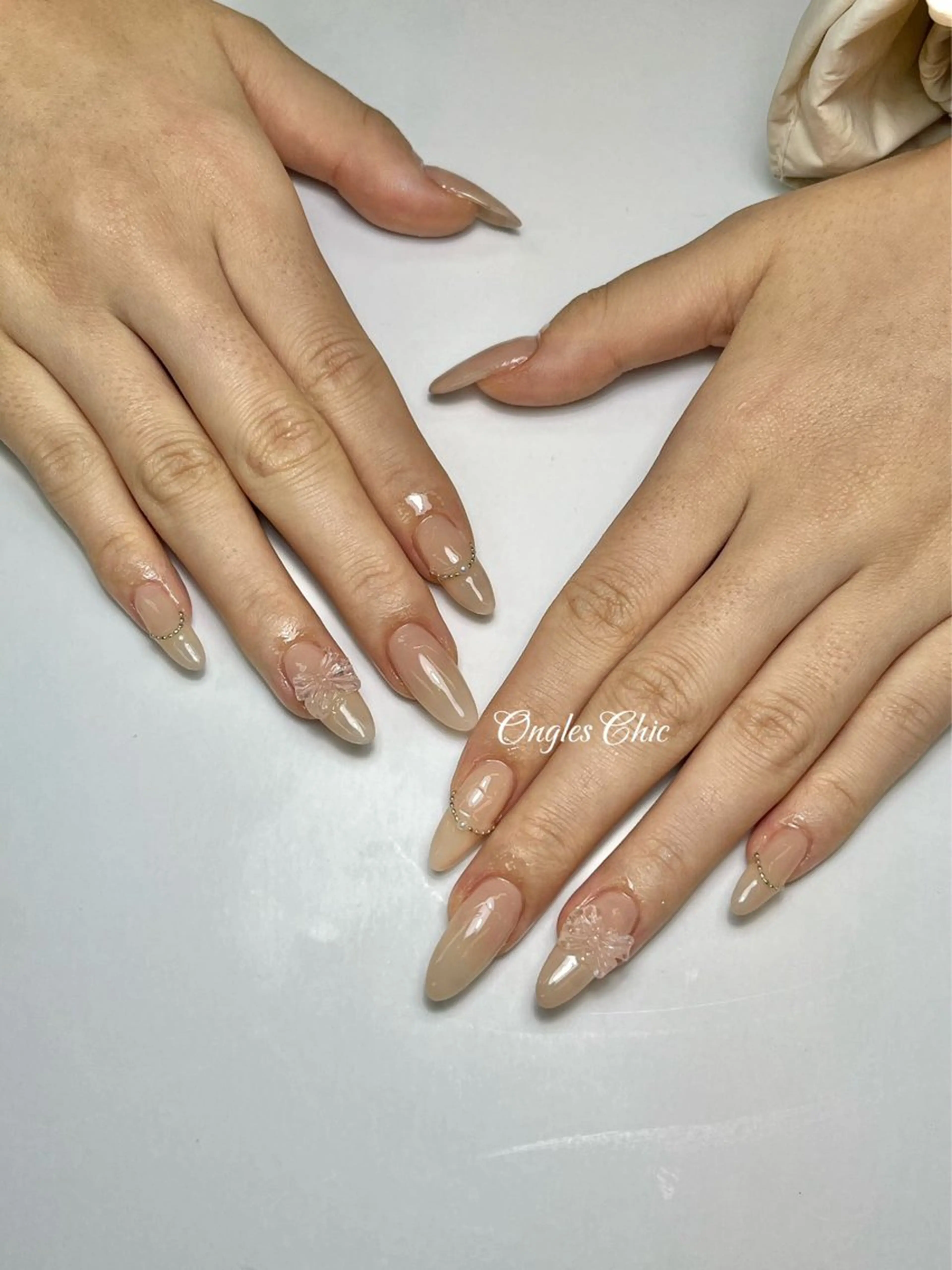 ネイル ハンドネイル ongles chicのネイルデザイン
