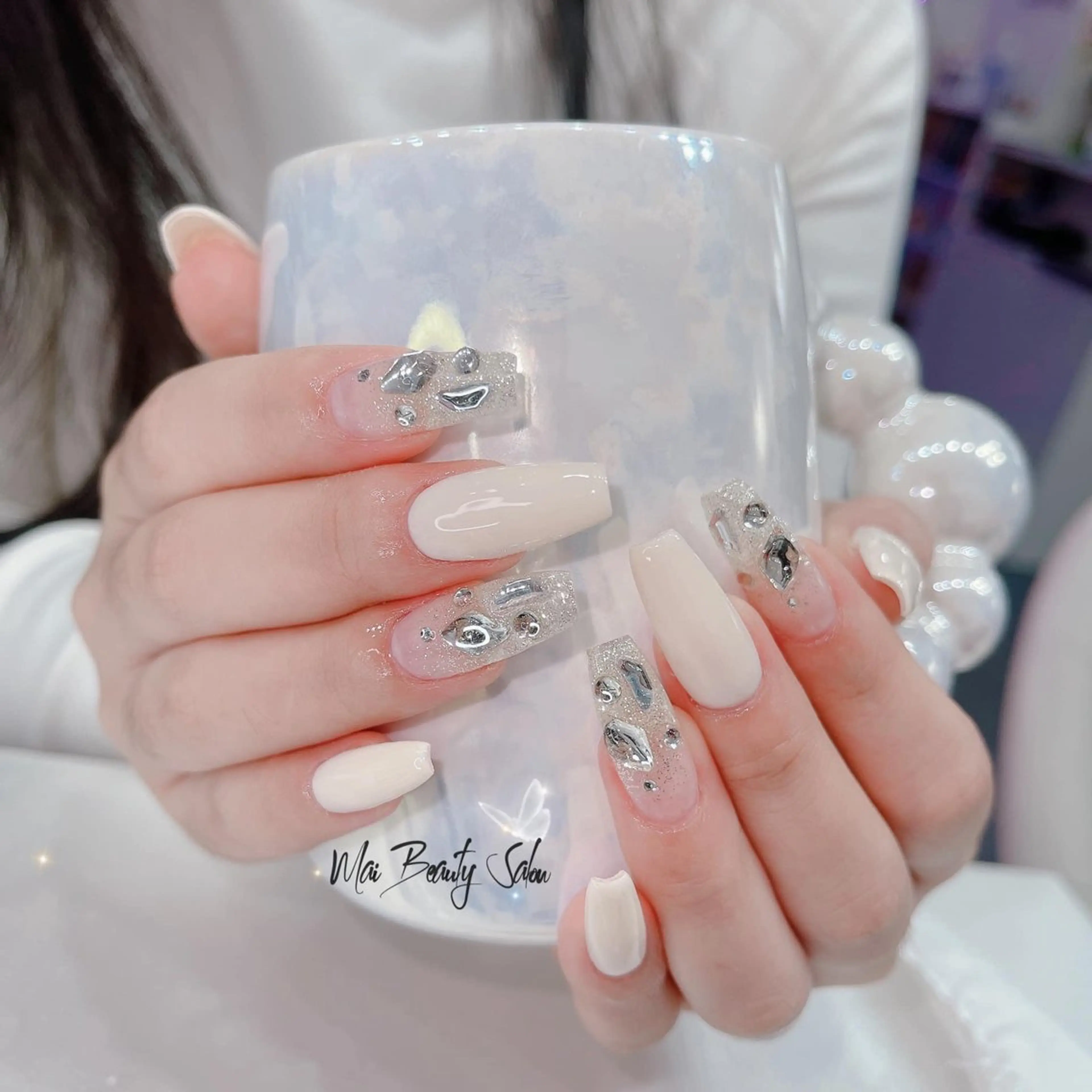 ネイル チークネイル ジェルネイル 韓国ネイル マグネットネイル パラジェル MaiBeauty To  Toのネイルデザイン