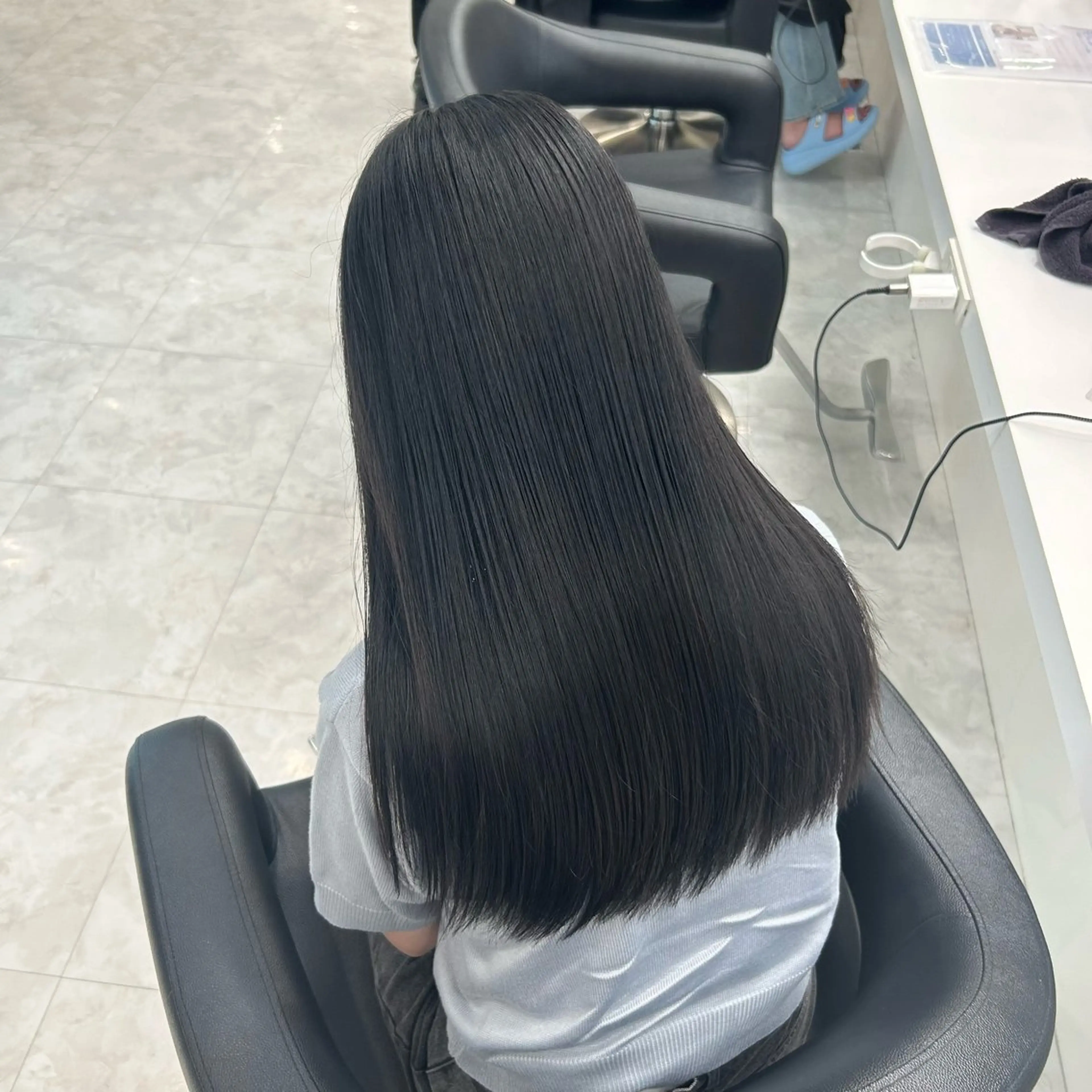 ロング うる艶ストレート♡透 明感カラー♡かずまるのヘアスタイル