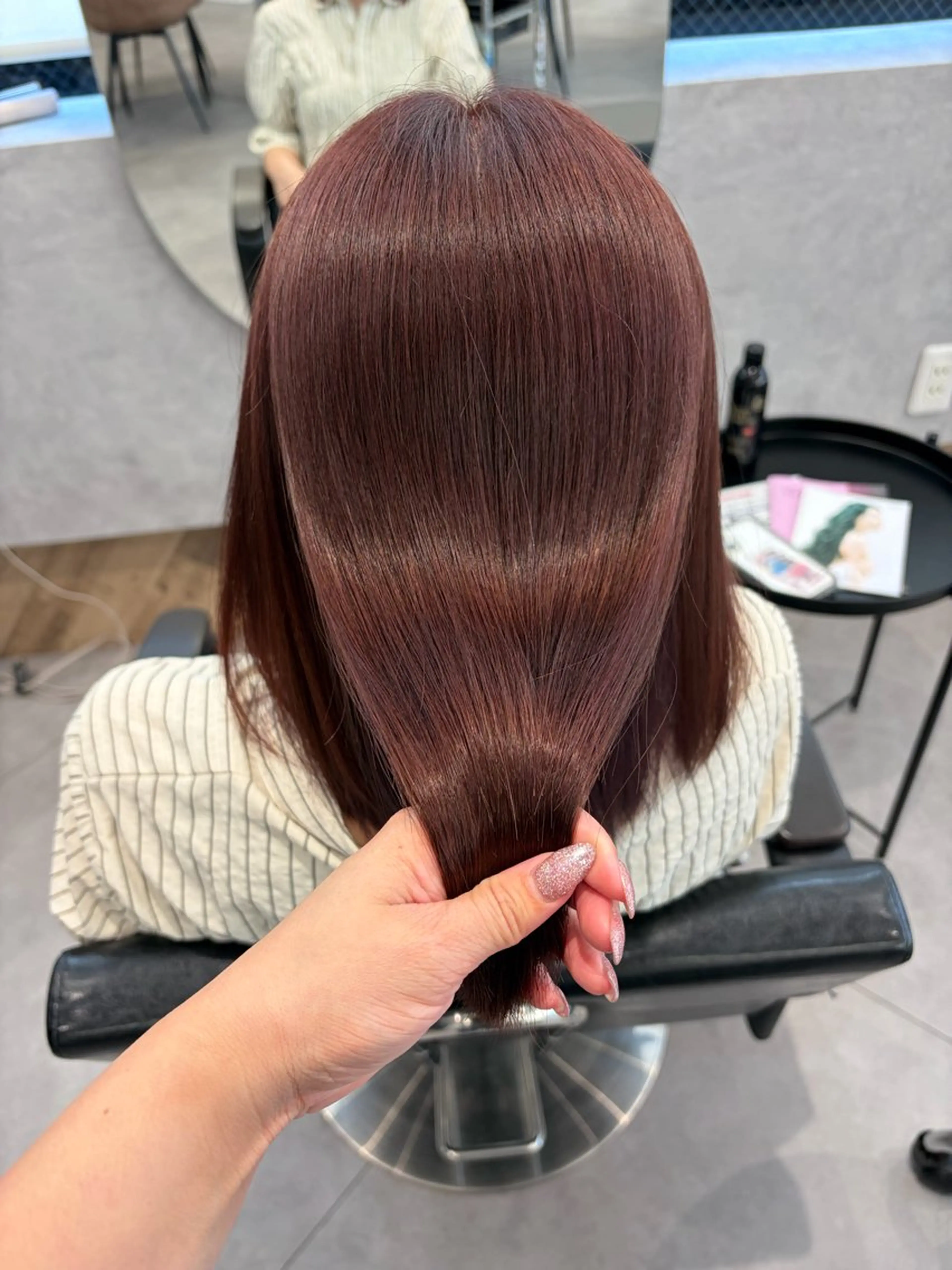 ミディアム カット ヘアカラー トリートメント 柴田樹/大人可愛い 艶髪カラー/髪質改善のヘアスタイル