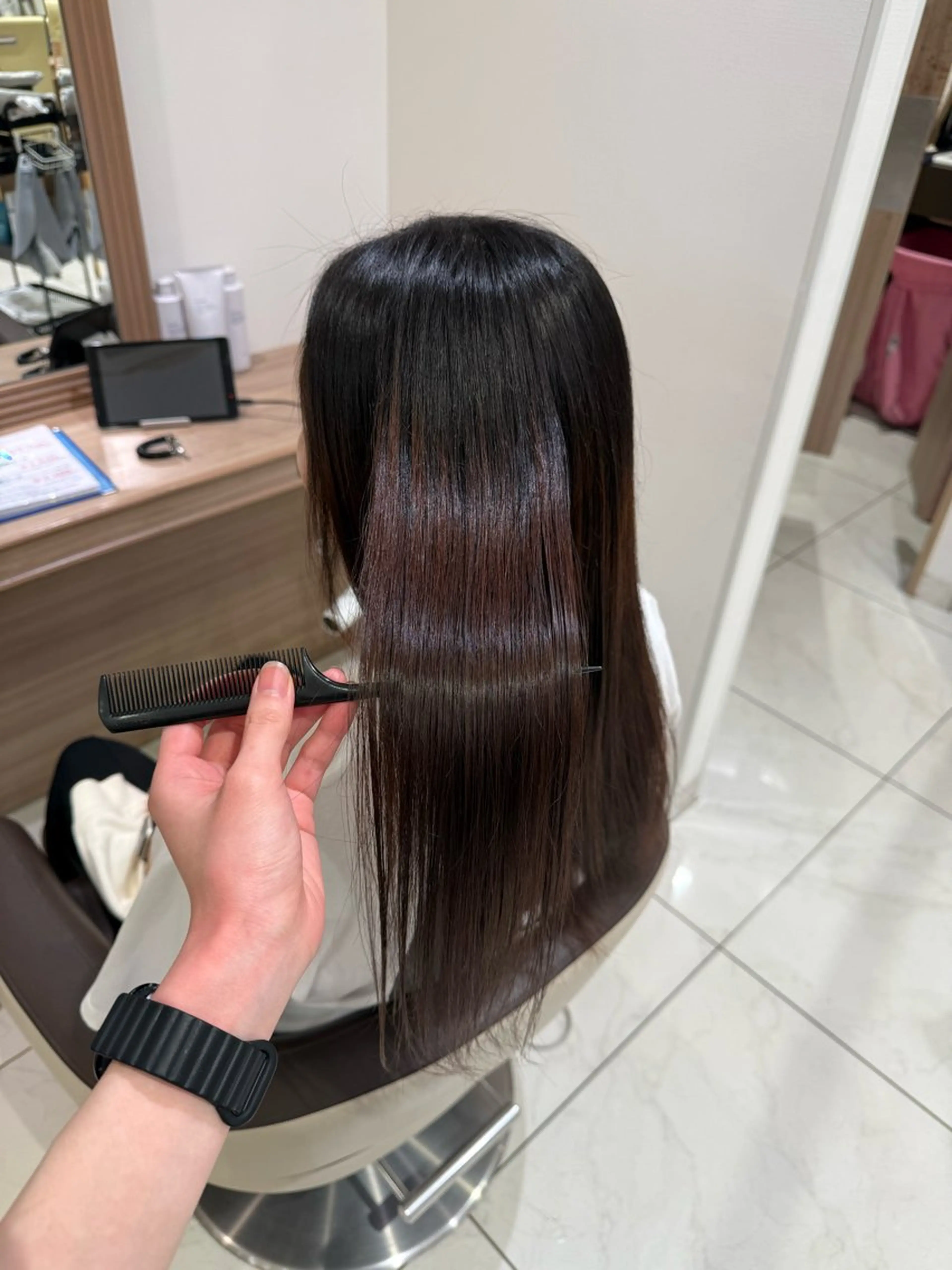 ロング 縮毛矯正 山内 星愛🫧のヘアスタイル