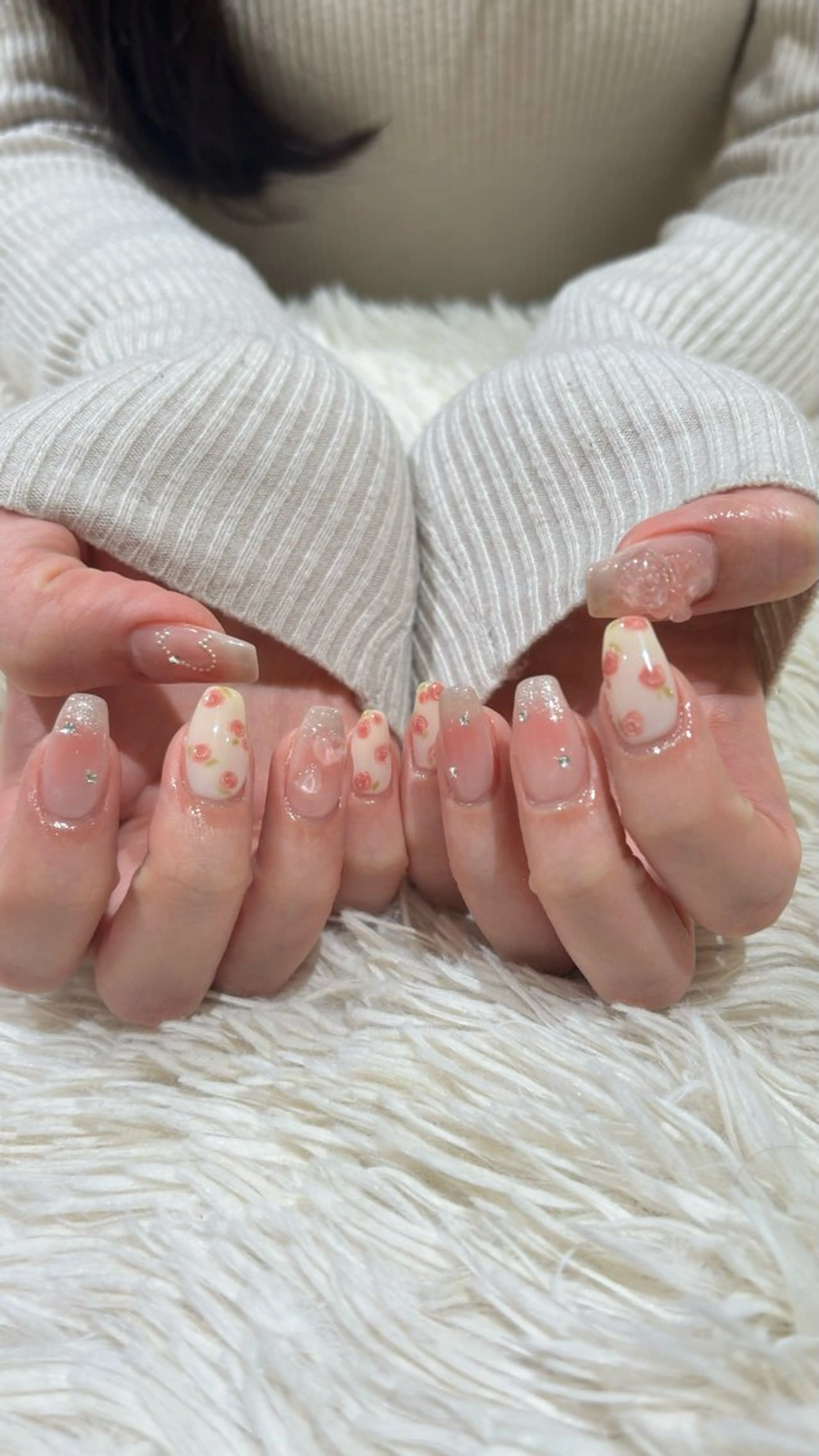 ネイル ハンドネイル 🤍 YUI 🤍のネイルデザイン