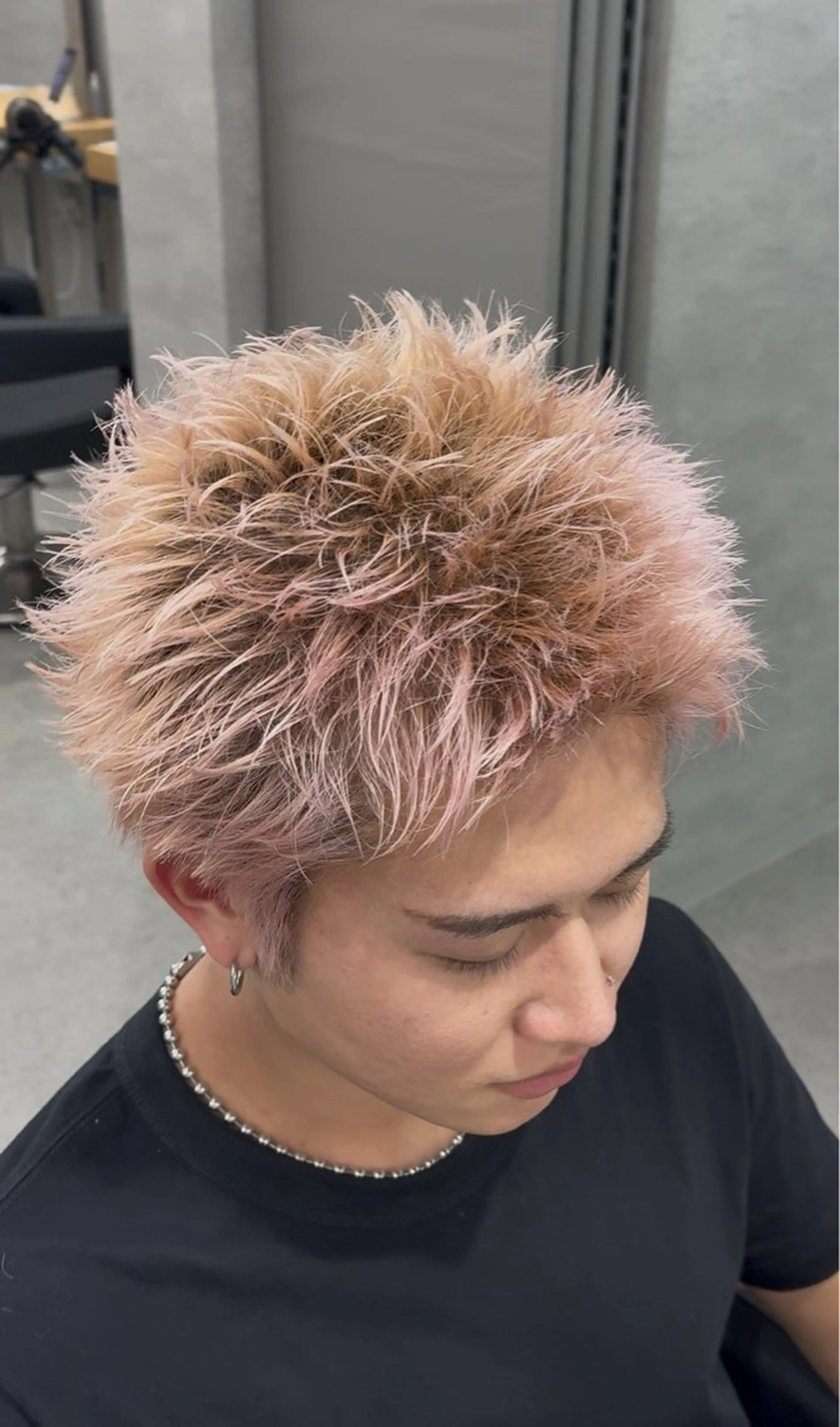 ショート カラー メンズ センターパート フェザーパーマ メンズハイライト メンズメッシュ マッシュ センターパート/フェ ザー🔥SHUYAのヘアスタイル