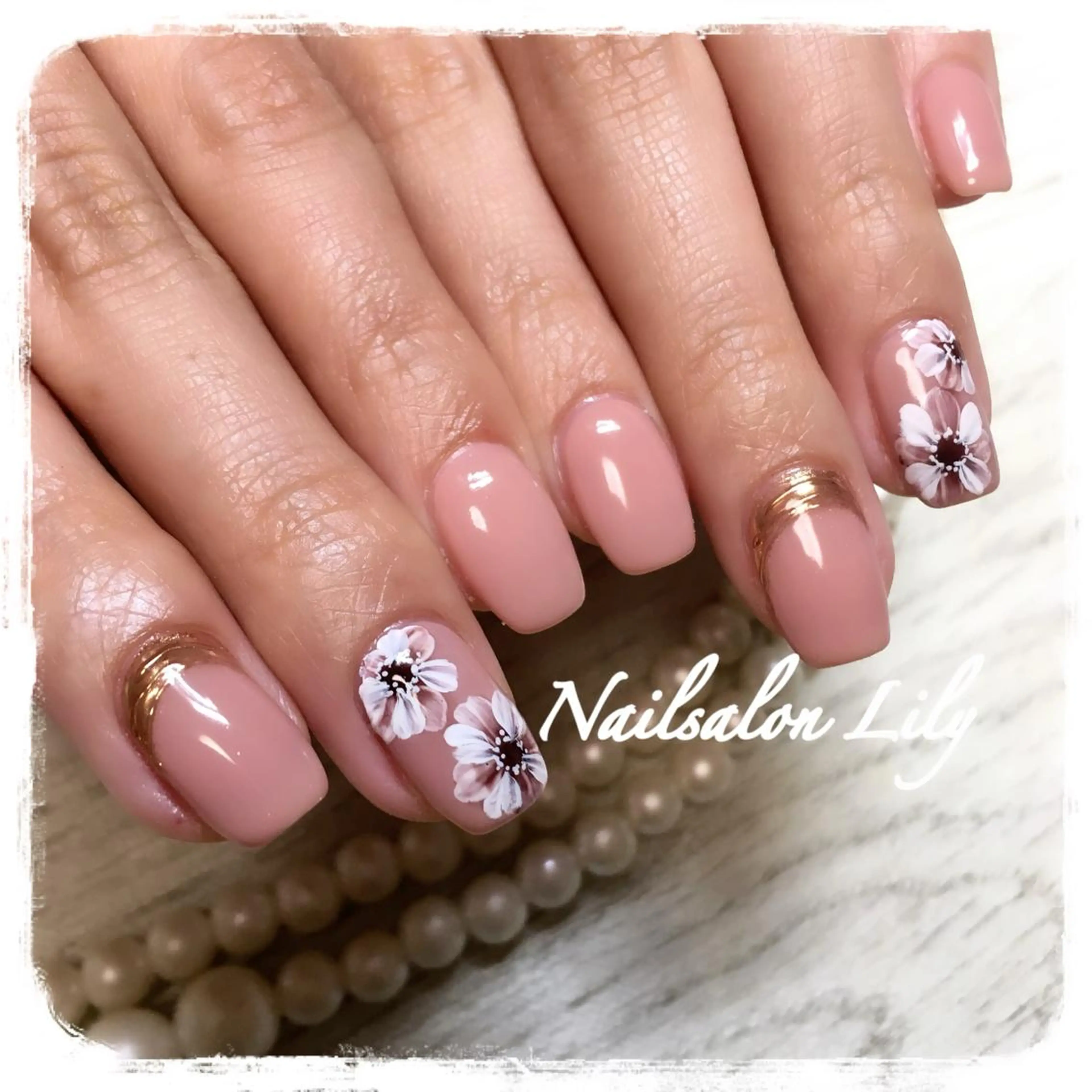 ネイル ハンドネイル Lily*nail 🌻Mii🌻のネイルデザイン