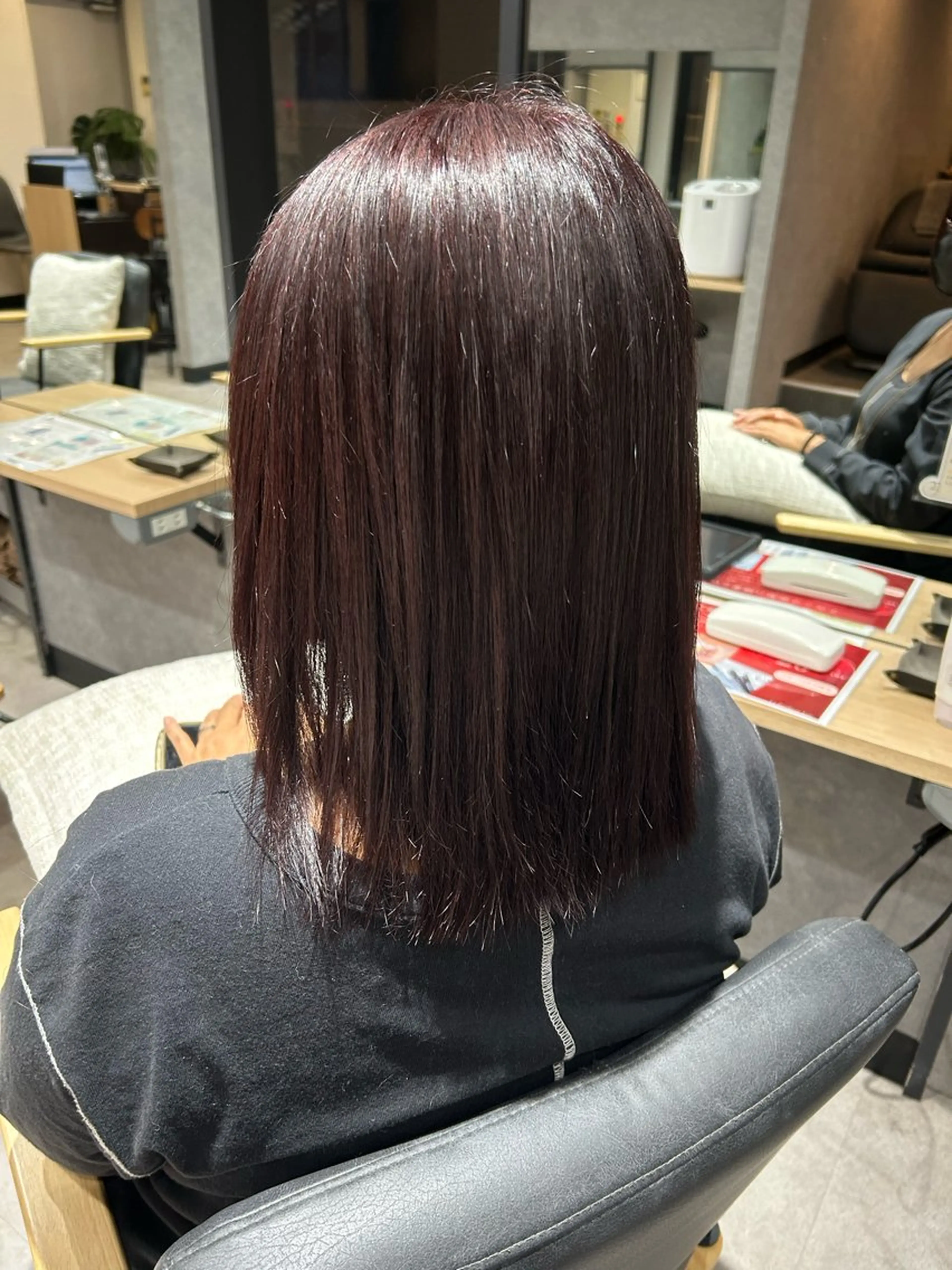 ミディアム カラー レッドカラー ヘアカラー chihiro 🕊️‎🤍のヘアスタイル