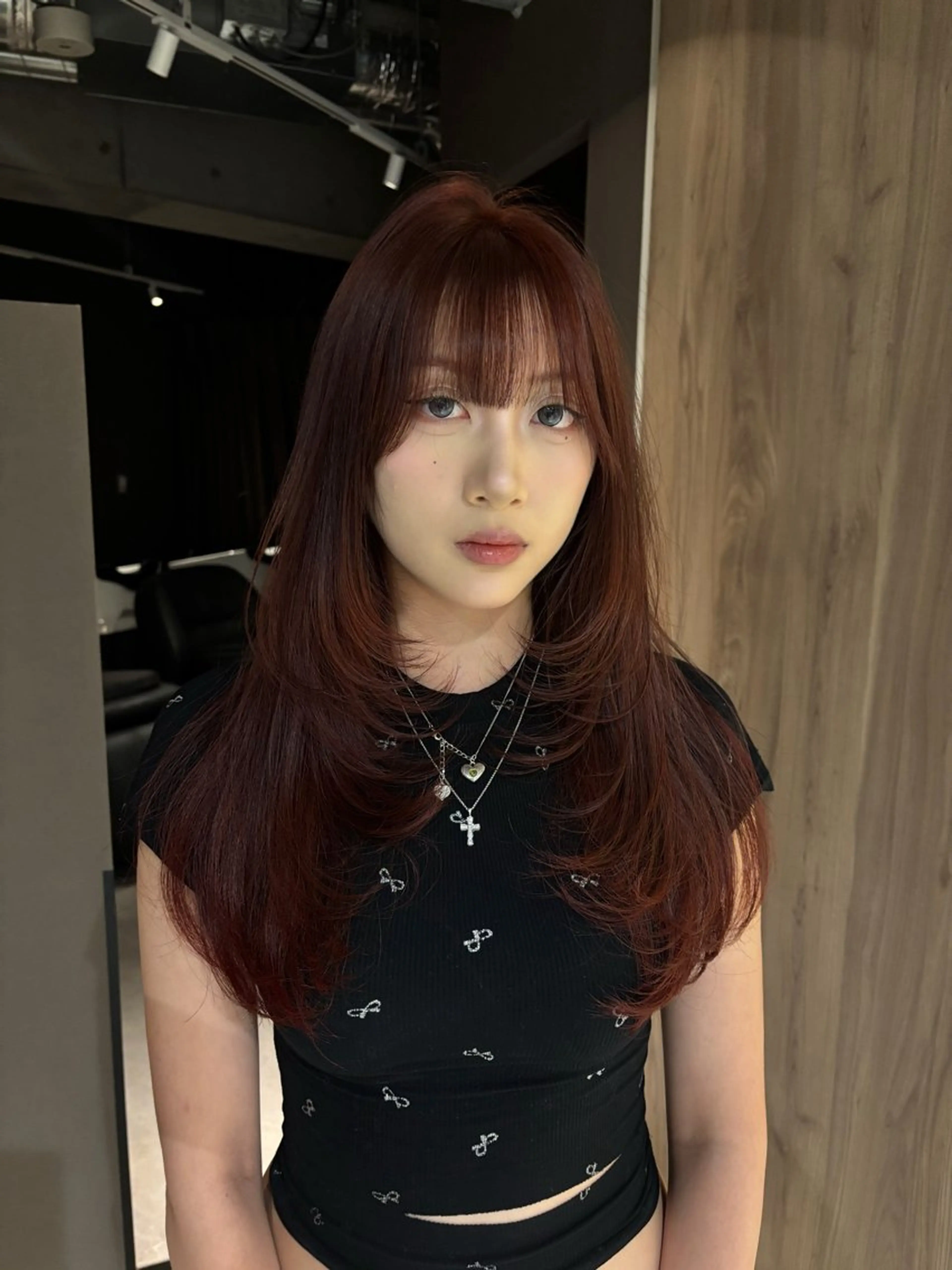 ロング カラー レイヤーカット 透明感カラー・レイヤ ー🎀amika🎀のヘアスタイル