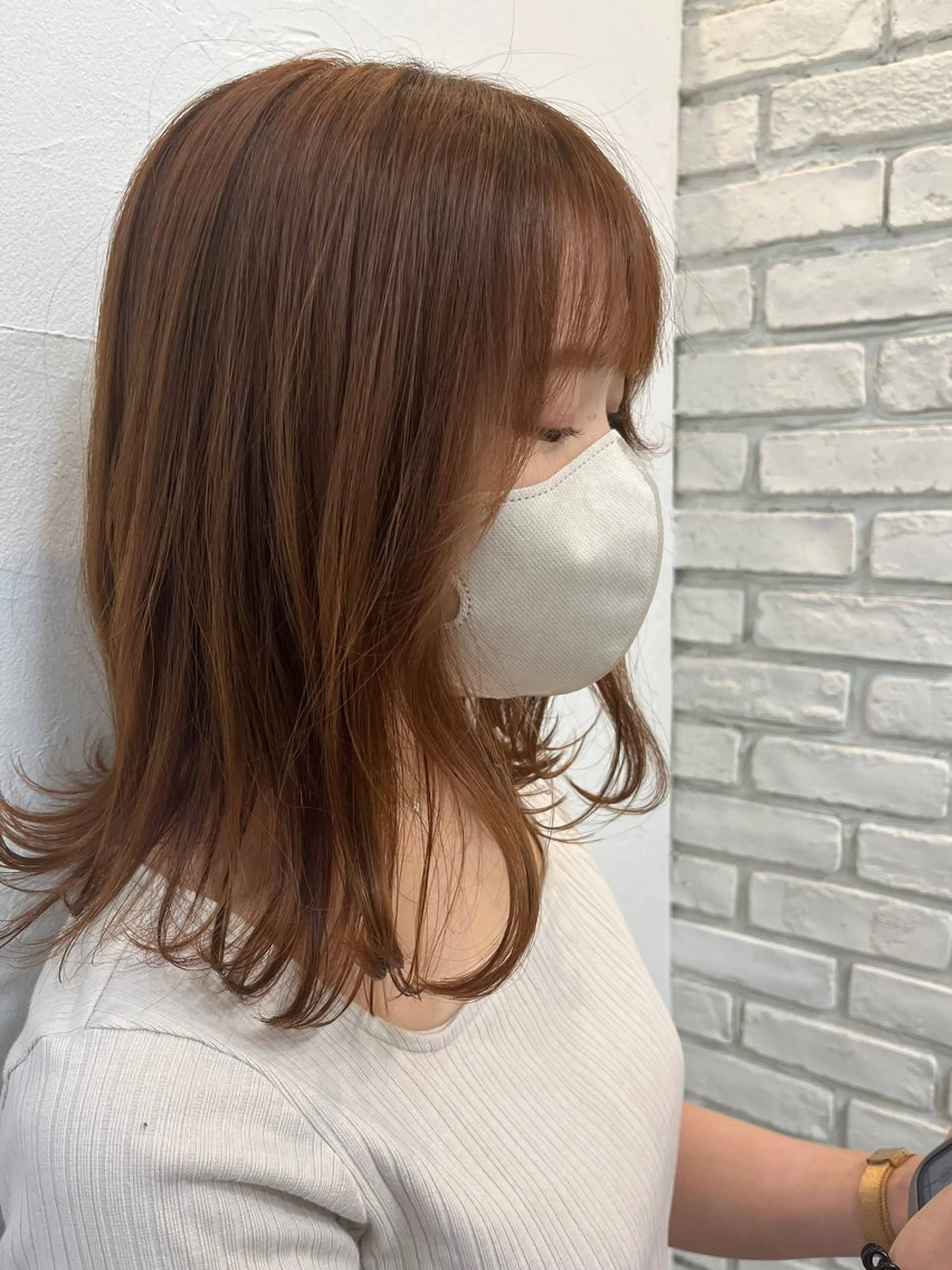 ミディアム CHIC 岩下真衣のヘアスタイル