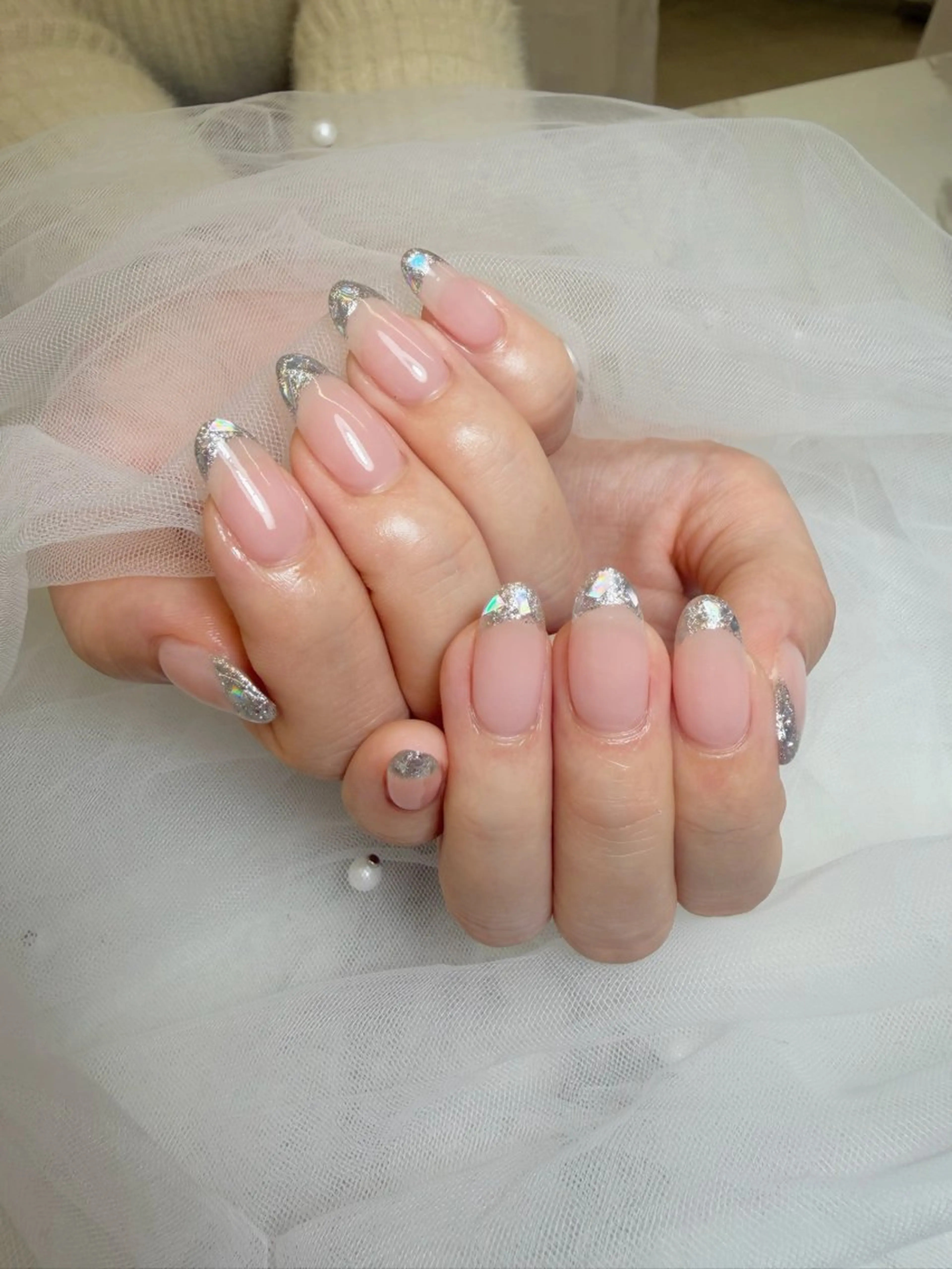 ネイル フレンチネイル ガラスフレンチ ハンドネイル MAKI🎀ガーリー 堺筋本町/心斎橋のネイルデザイン