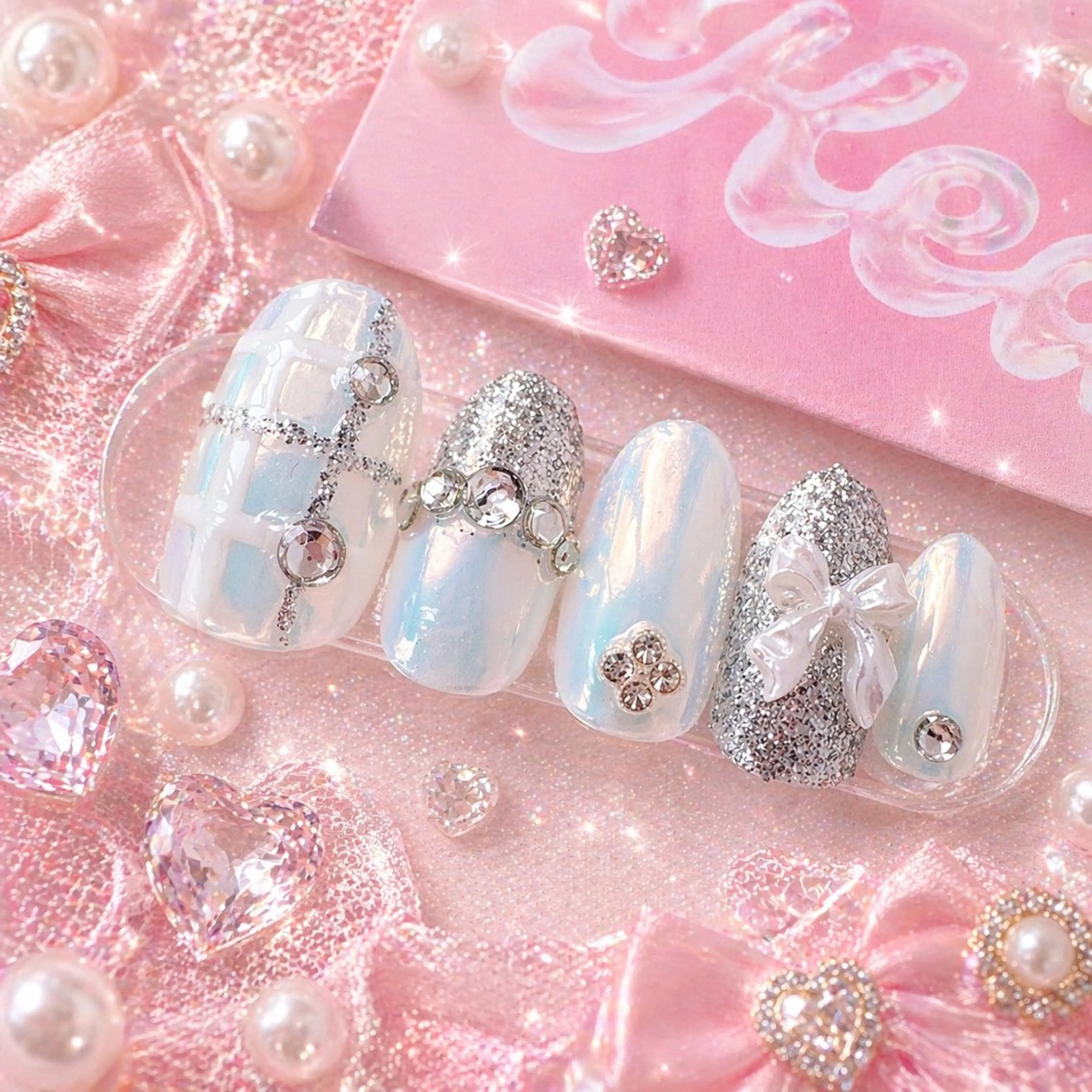 ネイル ハンドネイル MignonReve ♡EIMI🌈のネイルデザイン