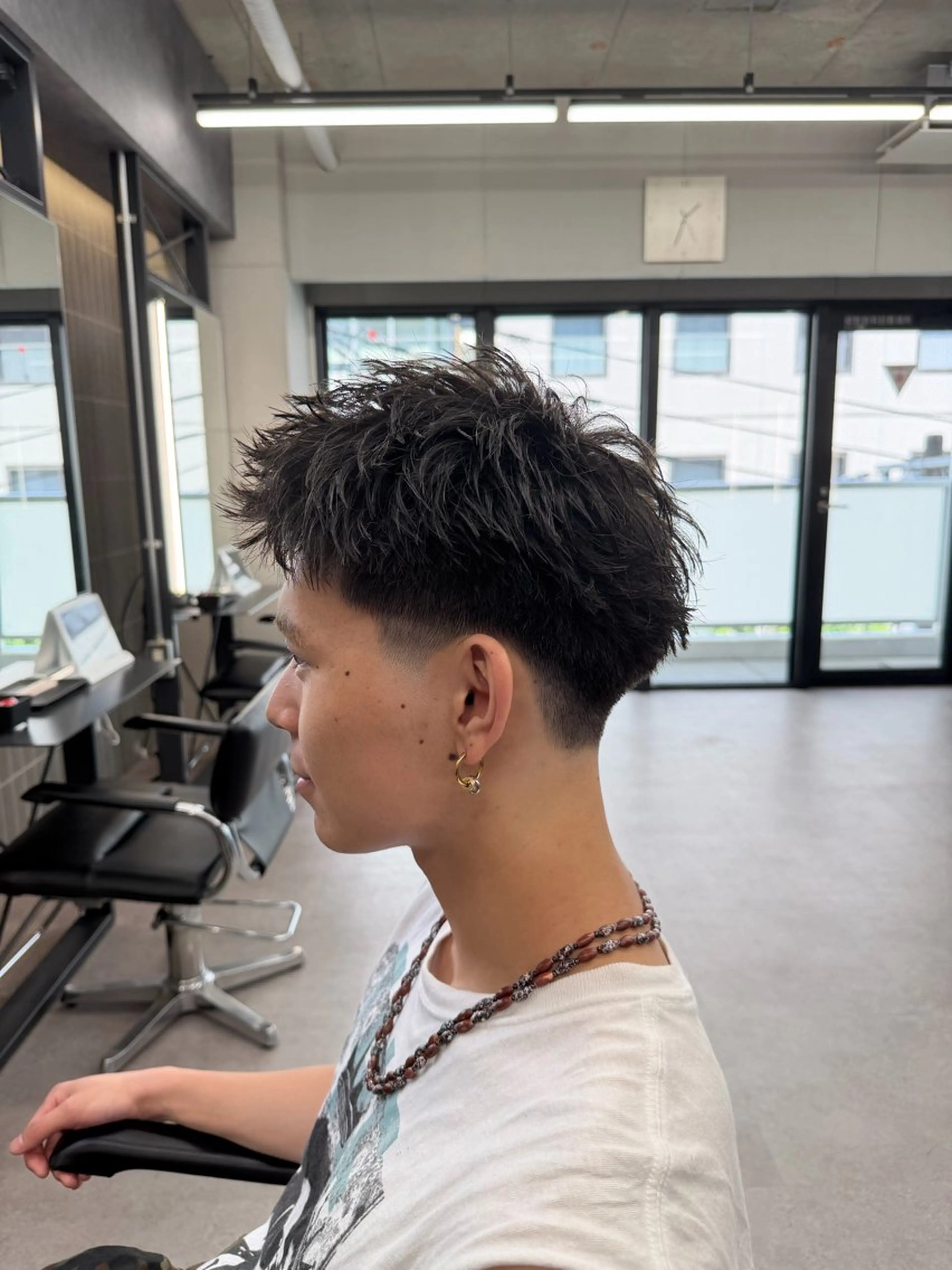メンズ スパイキーショート 刈り上げ 坂口 駿平のヘアスタイル