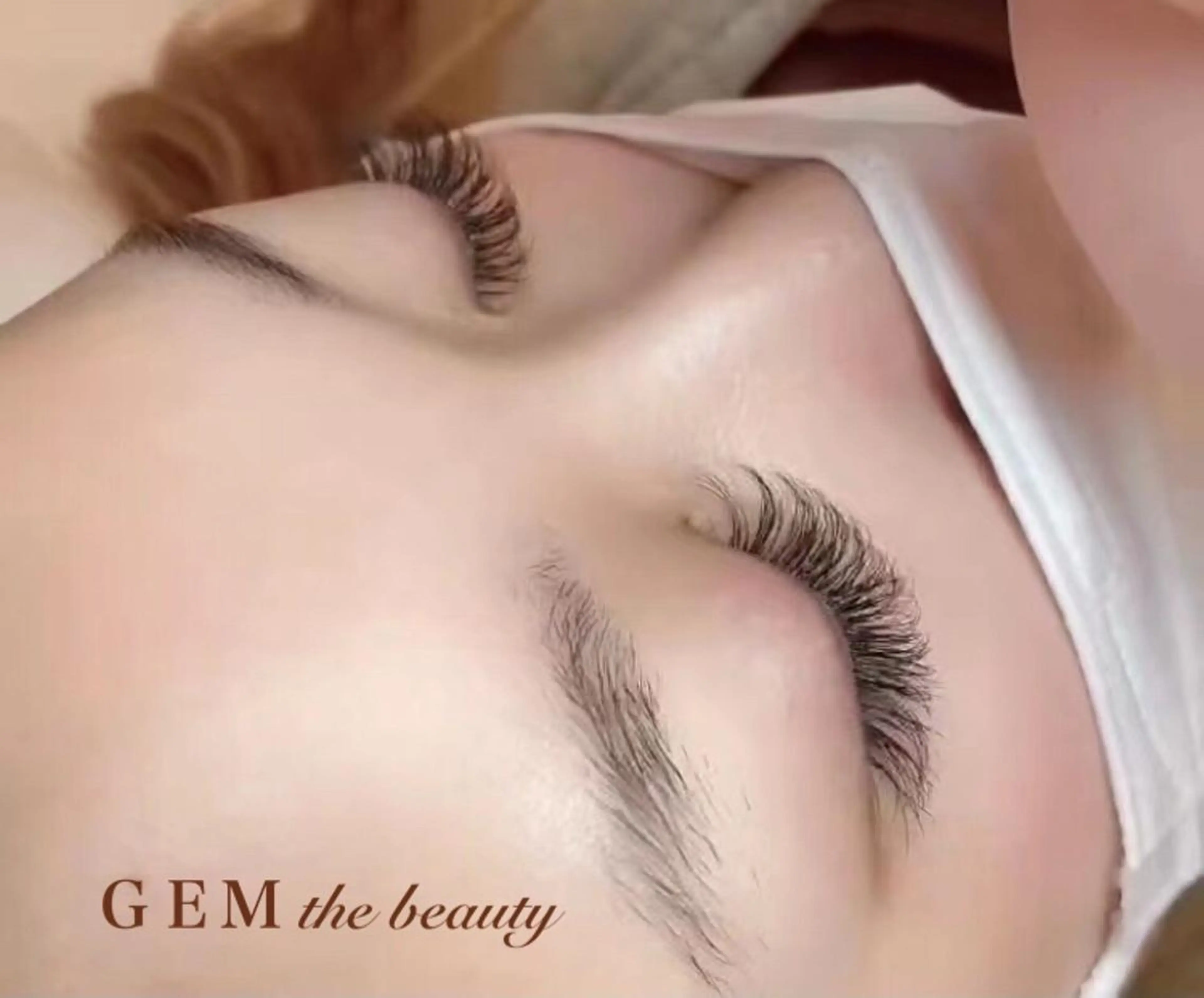 🎀高級フラットラッシュ100本の写真