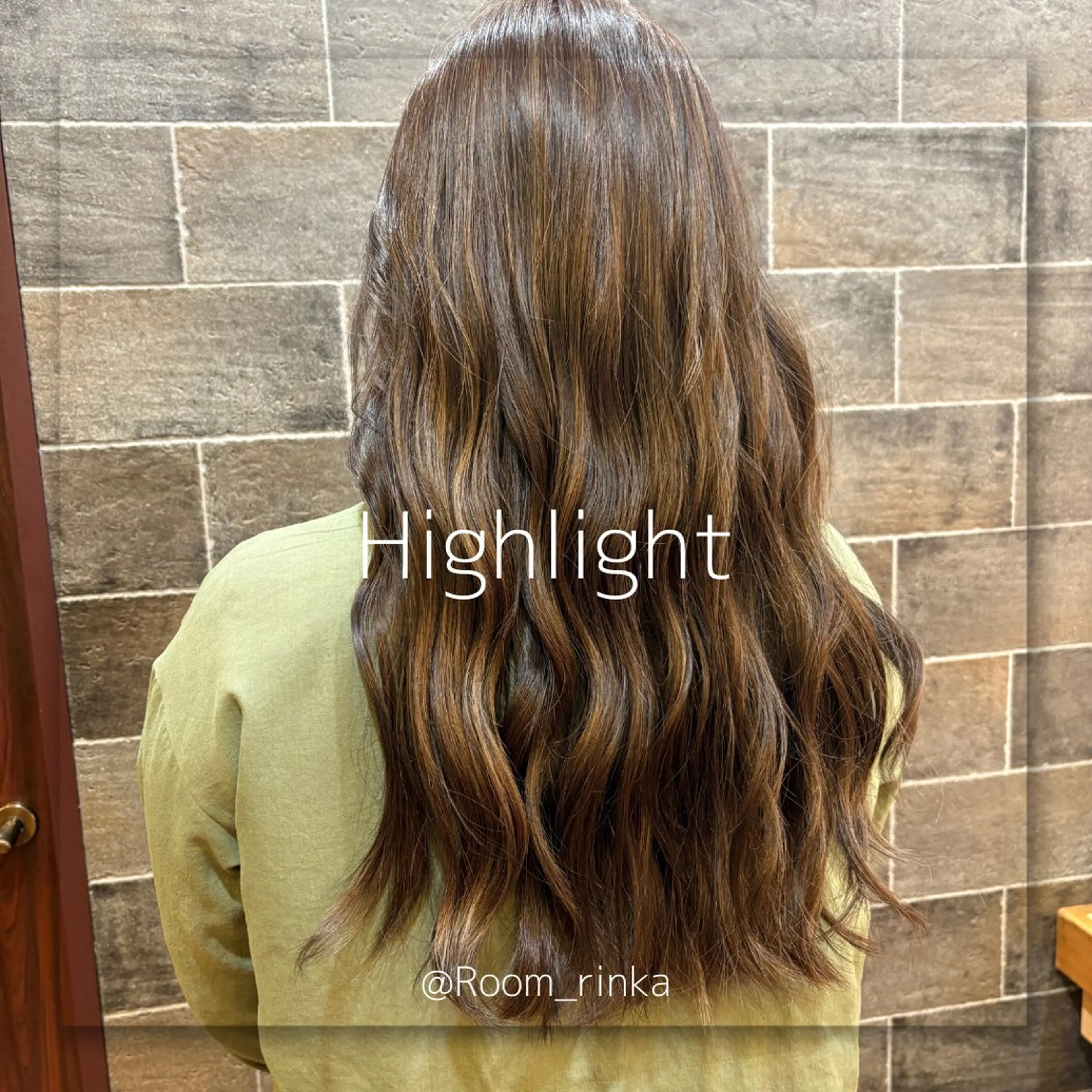 ロング アッシュ ボブ ハイライト レイヤーカット 栗原 鈴華🌻のヘアスタイル