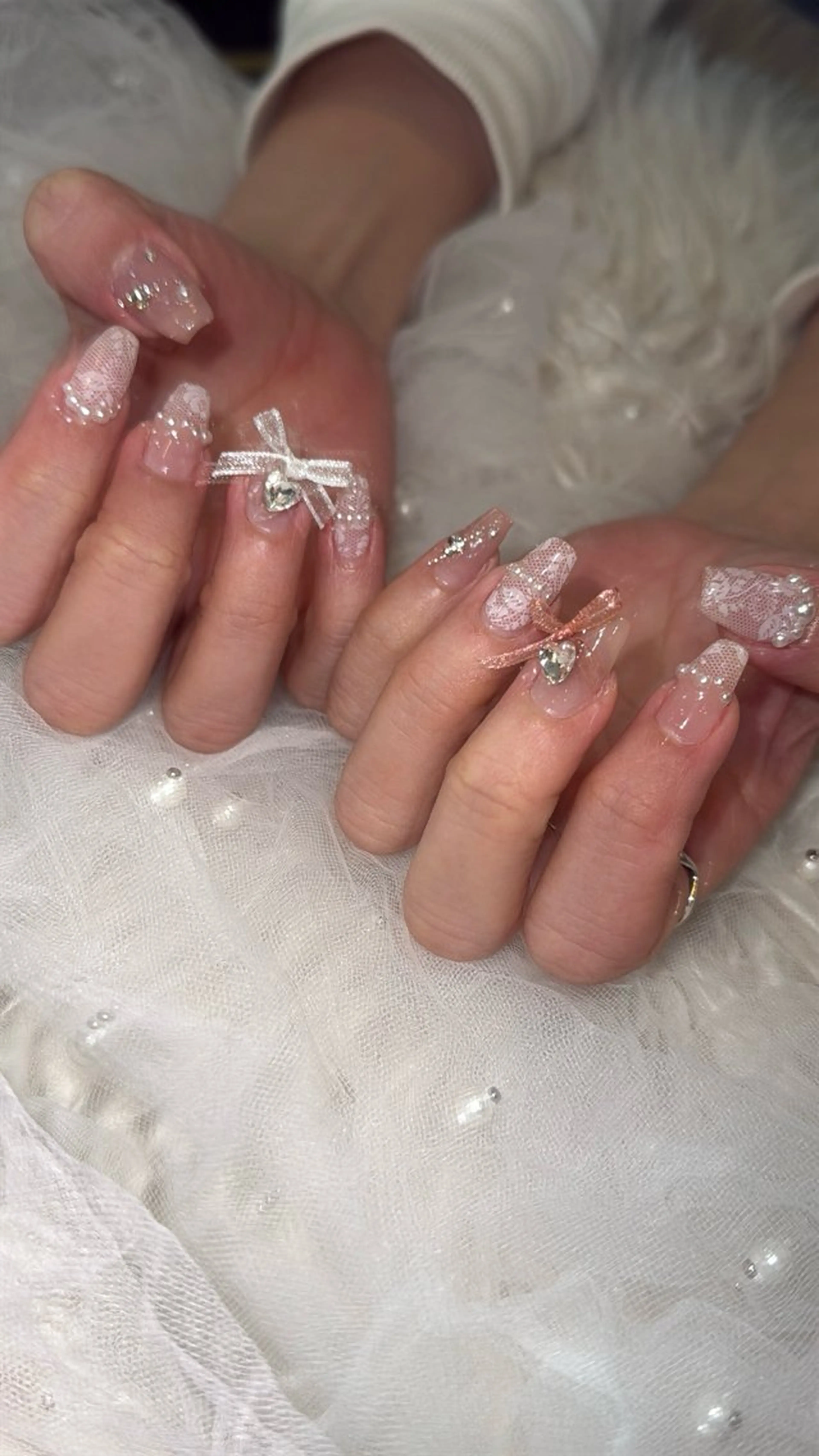 ネイル フラッシュネイル フラッシュマグ フットネイル フレンチネイル 韓国ネイル ハンドネイル SAKU  nail[サクネイル]所属・SAKU nail 作島茜のネイルデザイン