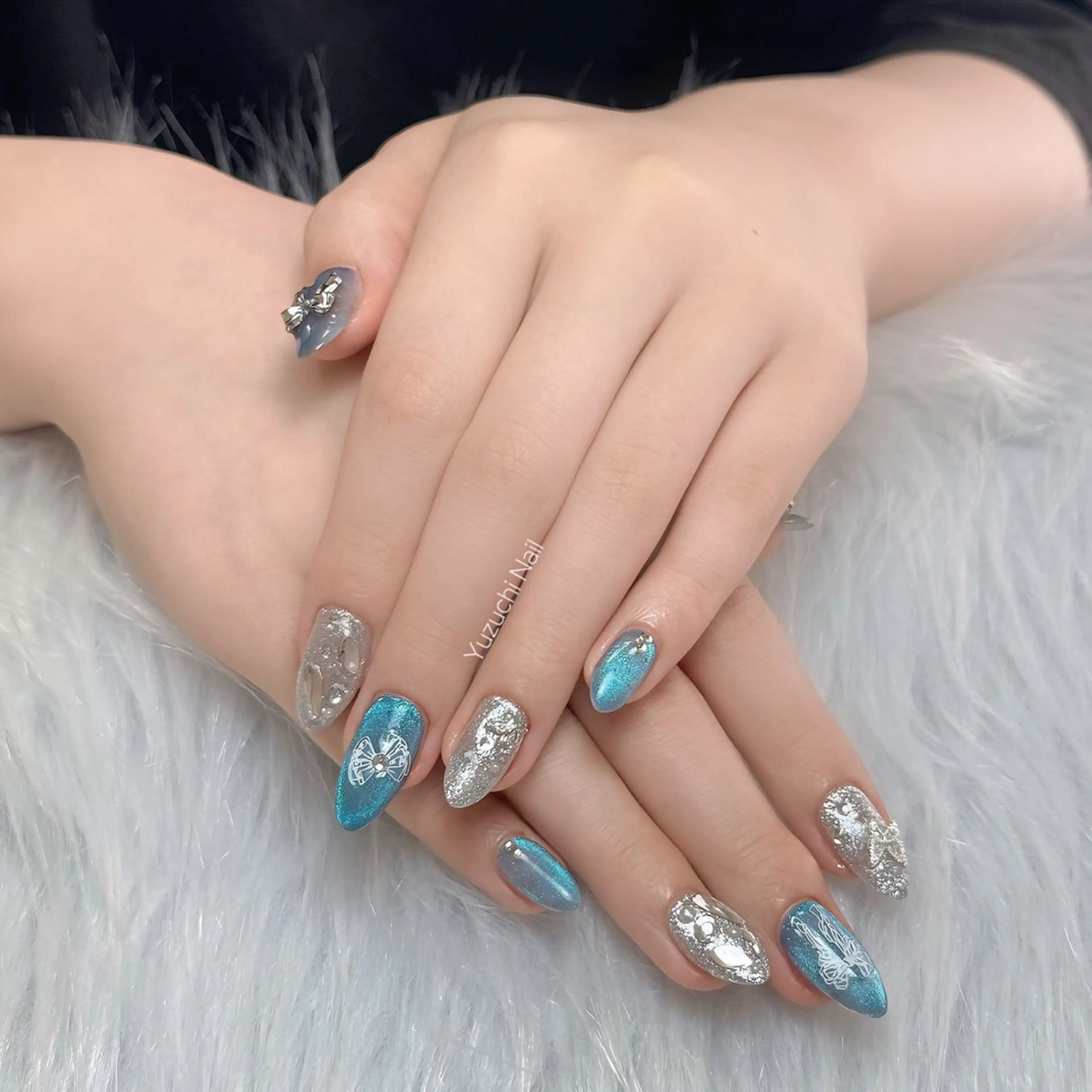 ネイル フットネイル 夏ネイル ワンホンネイル ハンドネイル ハンドケア Yuzuchi Nailのネイルデザイン