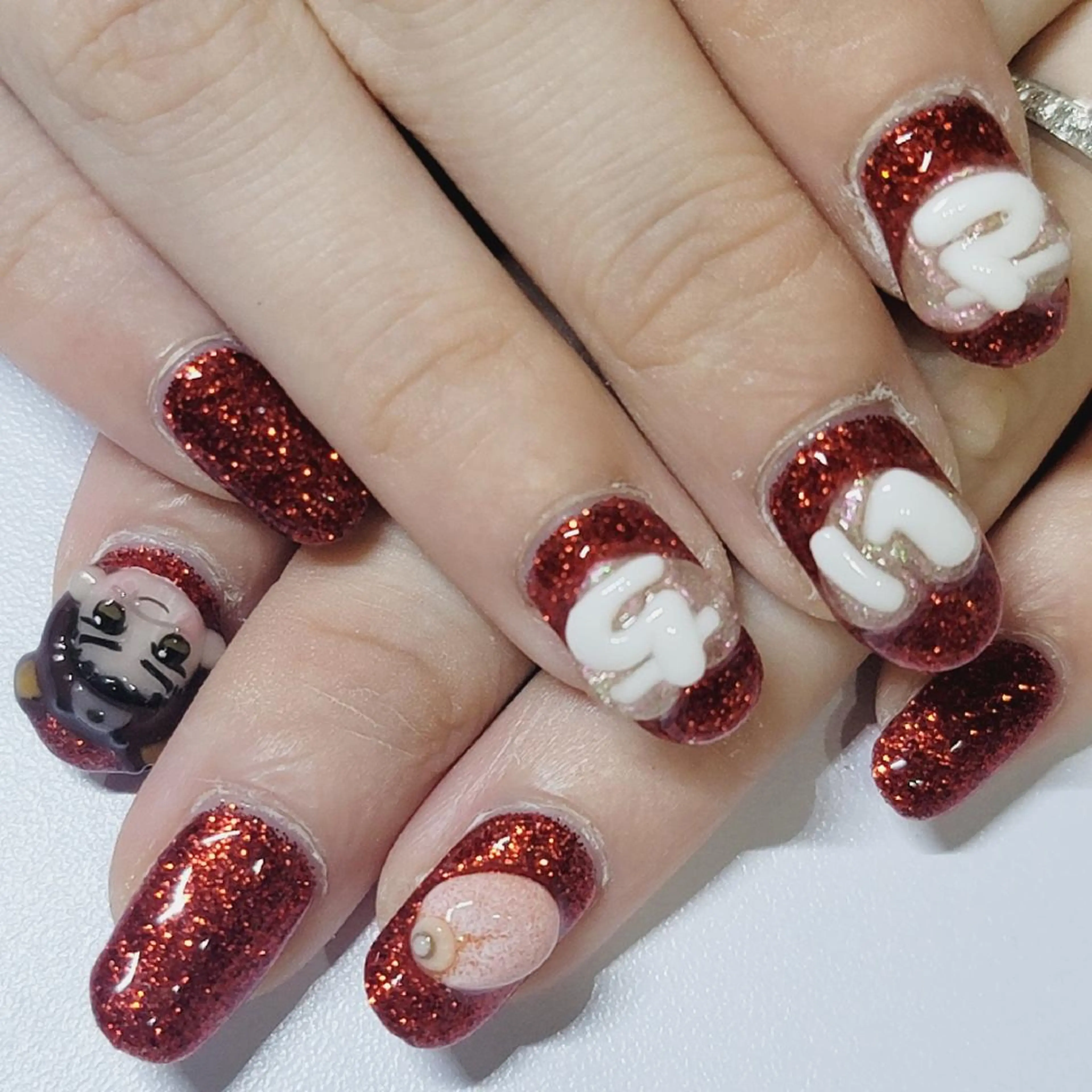 ネイル アートネイル ラメ(グリッター) ワンカラーネイル 赤色 ハンドネイル よしだ ひろきのネイルデザイン