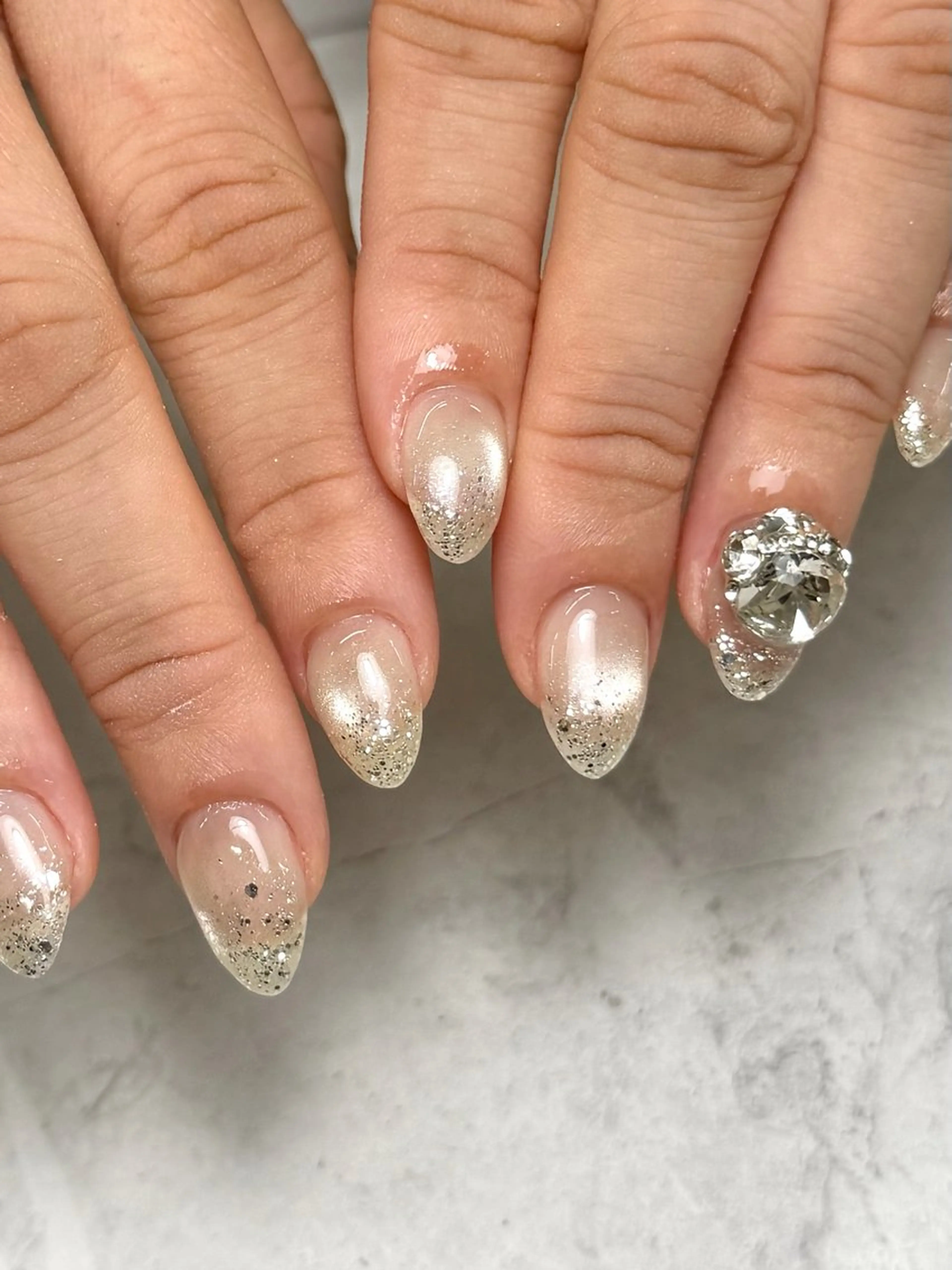 ネイル ハンドネイル EmaNail YUIのネイルデザイン