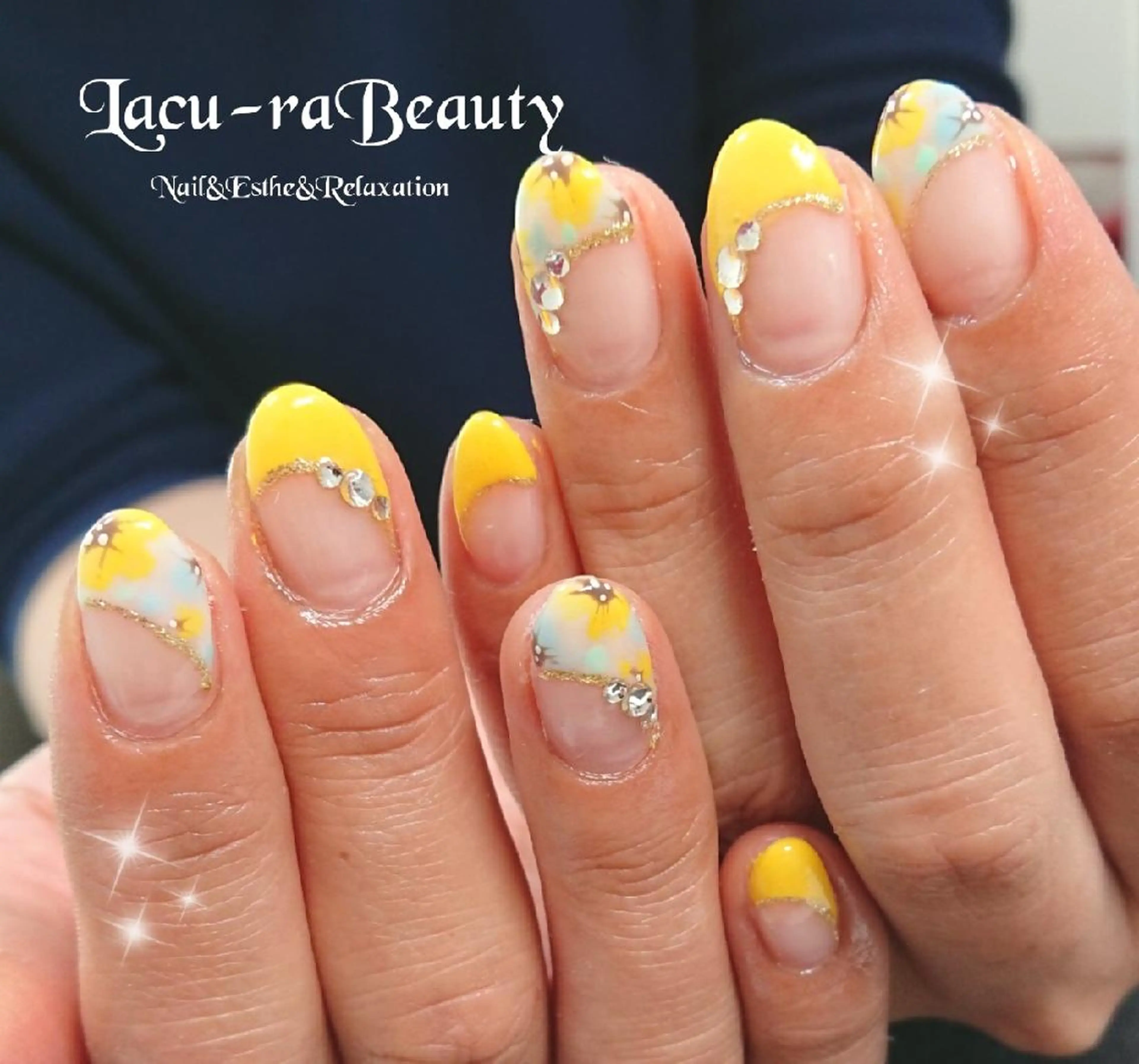 ネイル 小顔と腸の専門店 ラクーラビューティのエステ・リラクイメージ