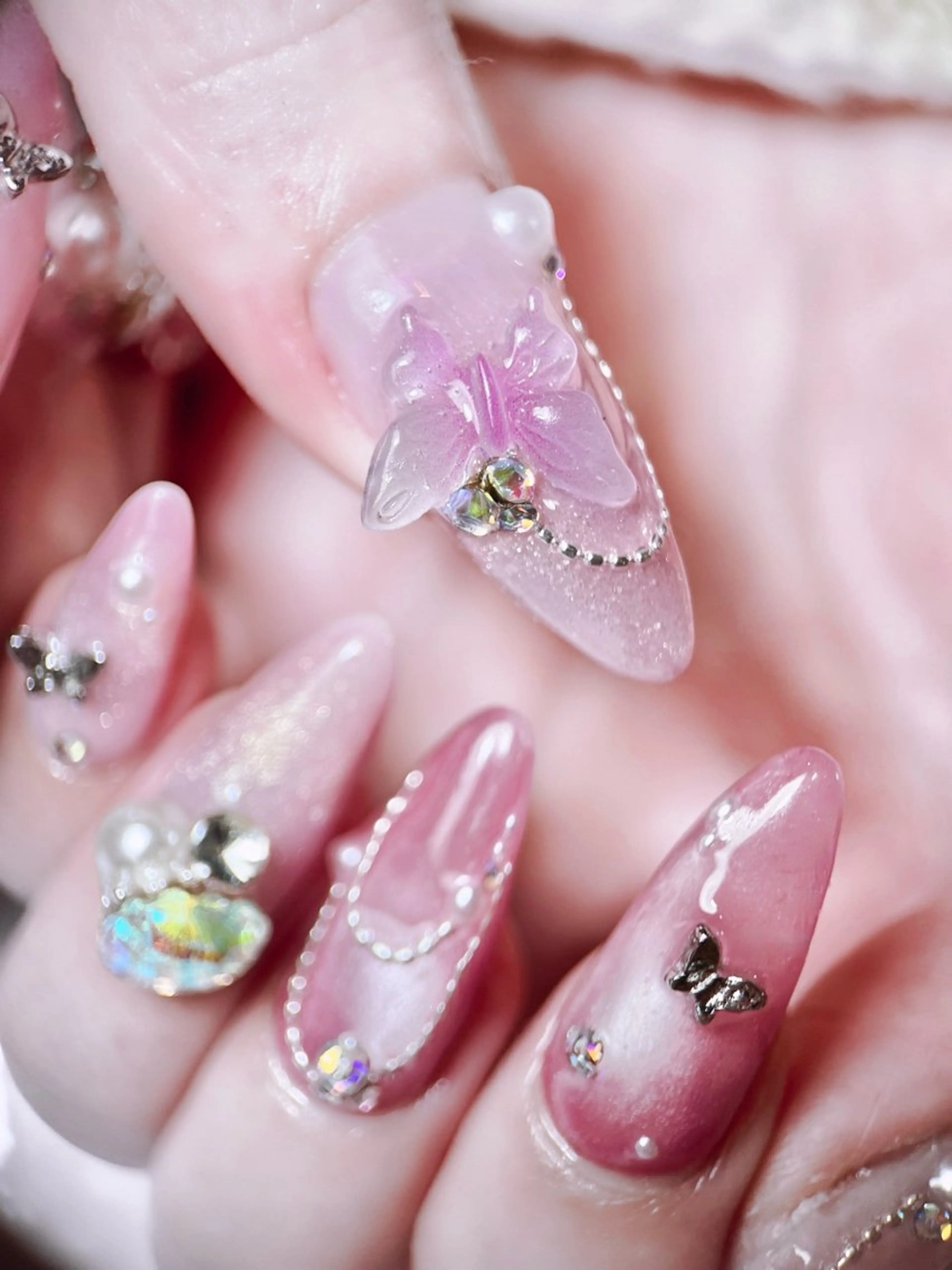 ネイル nailsalon R’のネイルデザイン