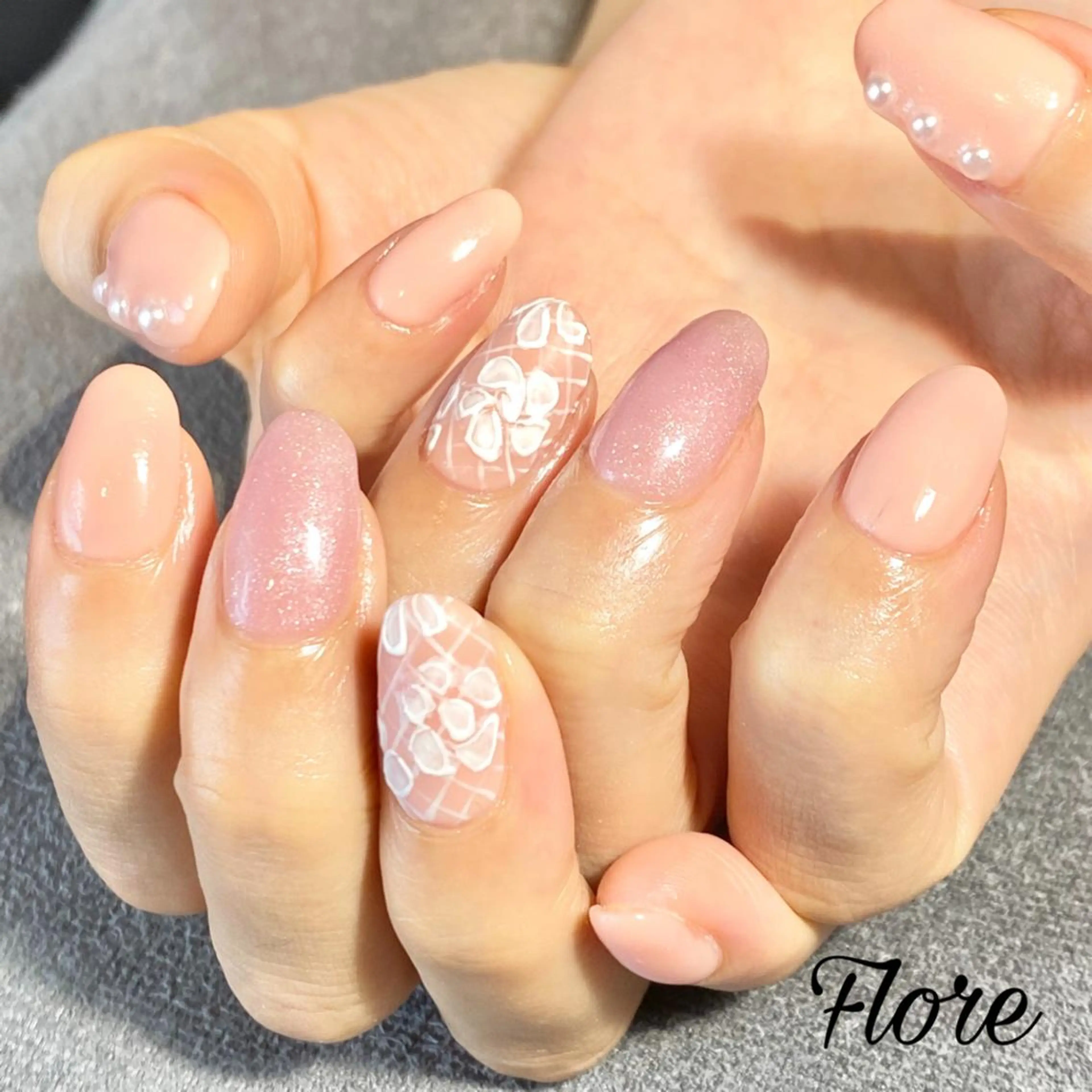 ネイル Flore (フロール)の眉毛・アイブロウイメージ