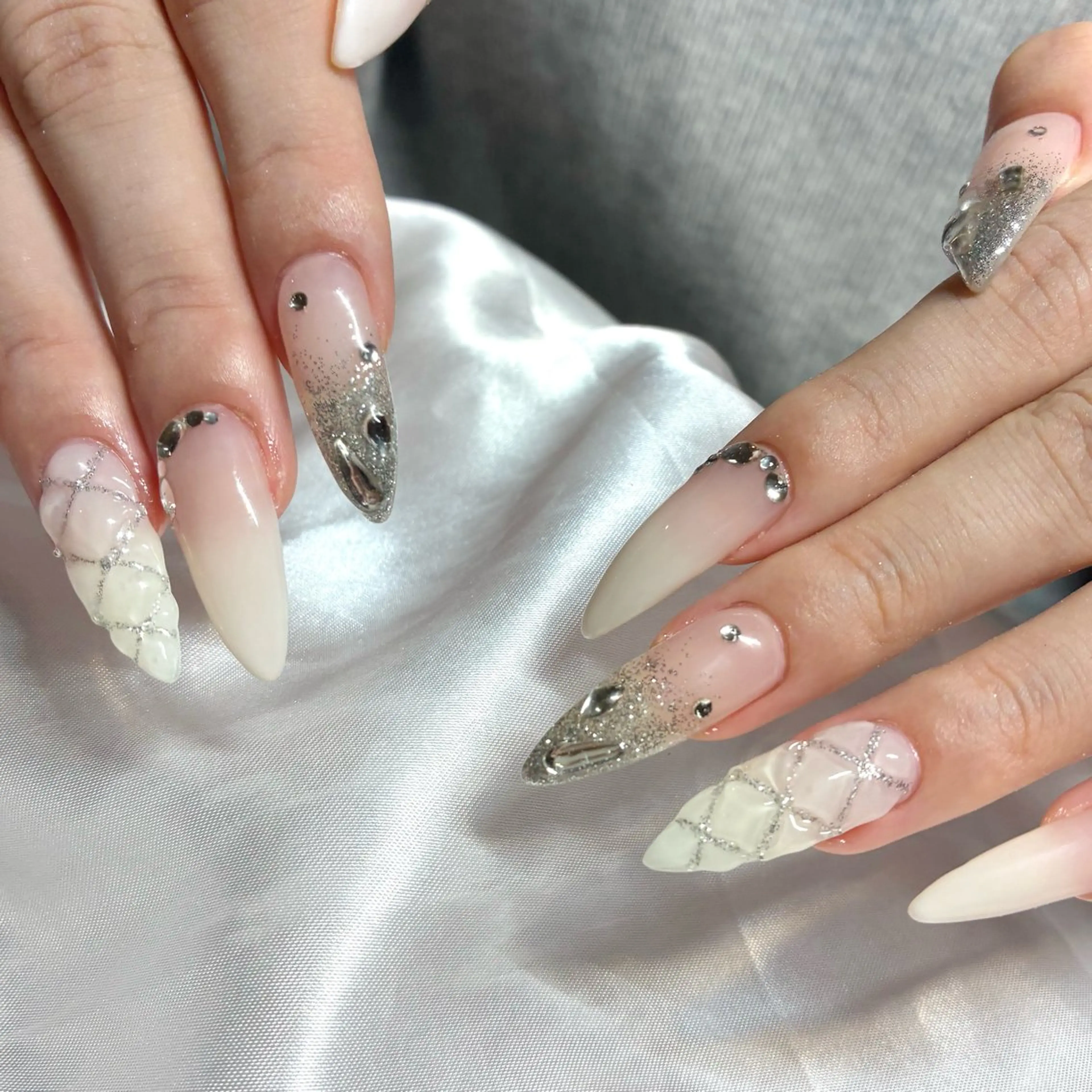 ネイル ハンドネイル Nail ヌシん家 AKANEのネイルデザイン