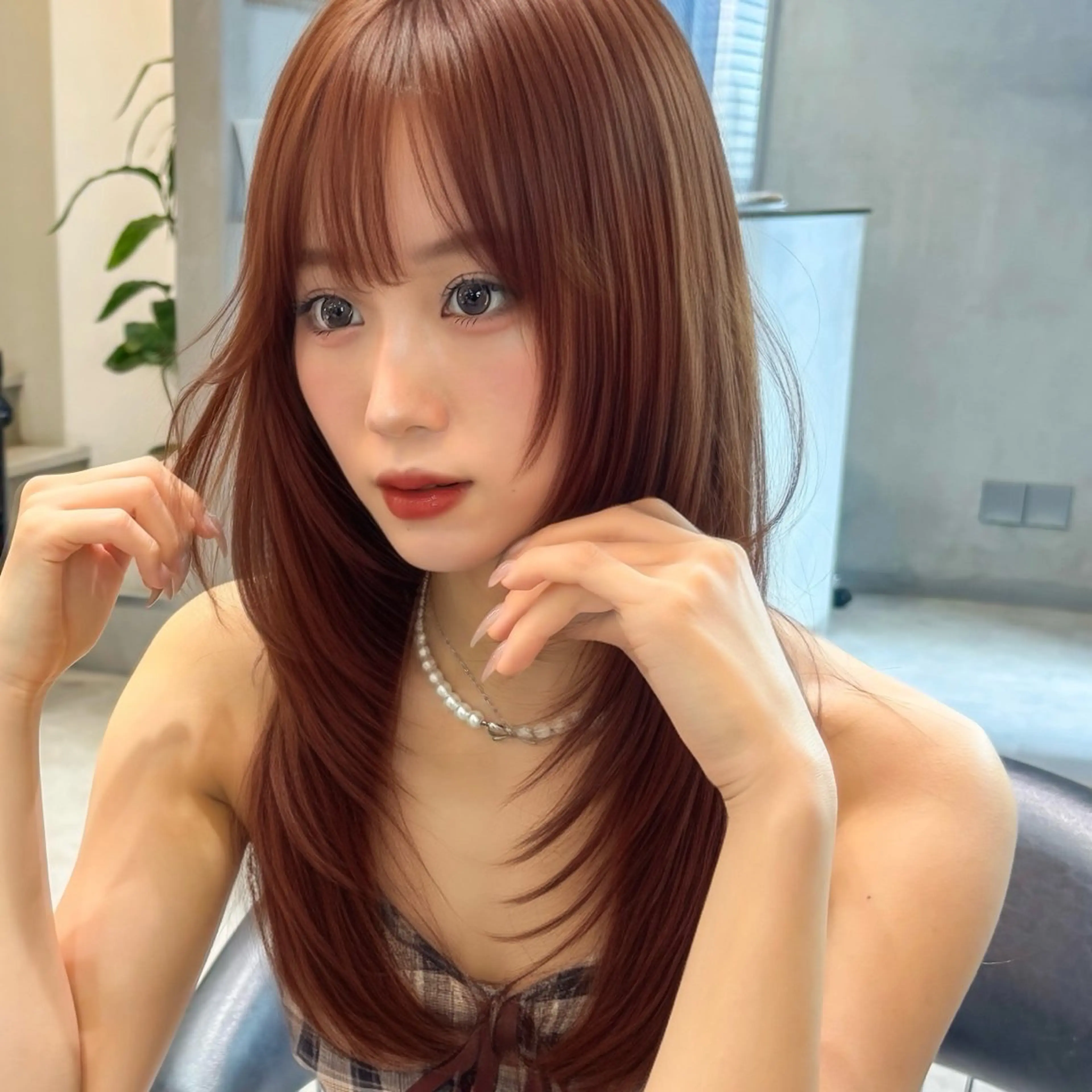 ロング 韓国風ヘア レイヤーカット 小顔カット カット ヘアカラー トリートメント 🤍aimi🤍 ウルフ/韓国ヘアのヘアスタイル