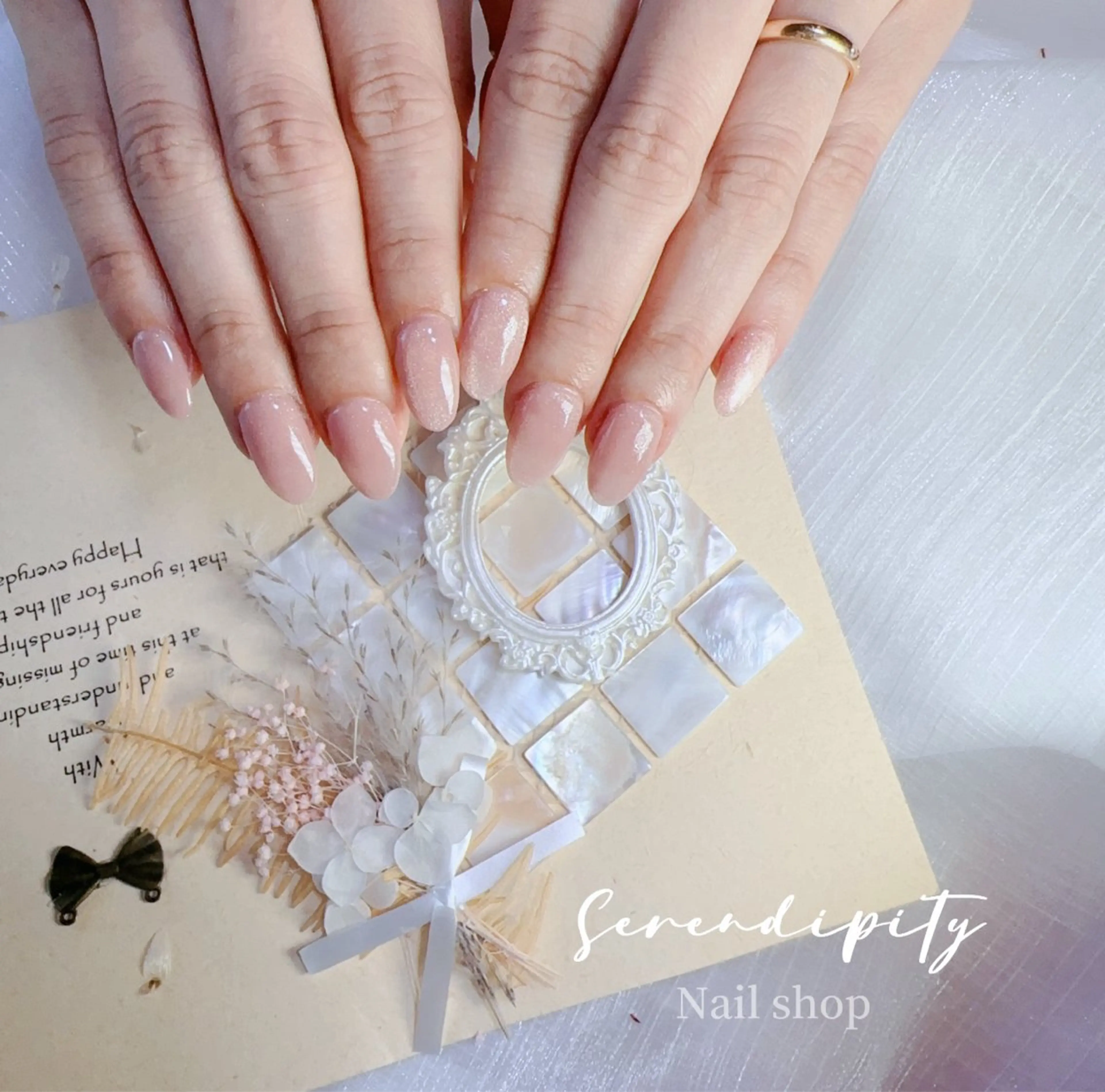 ネイル 長さ出し マグネットネイル 中山 美月のネイルデザイン