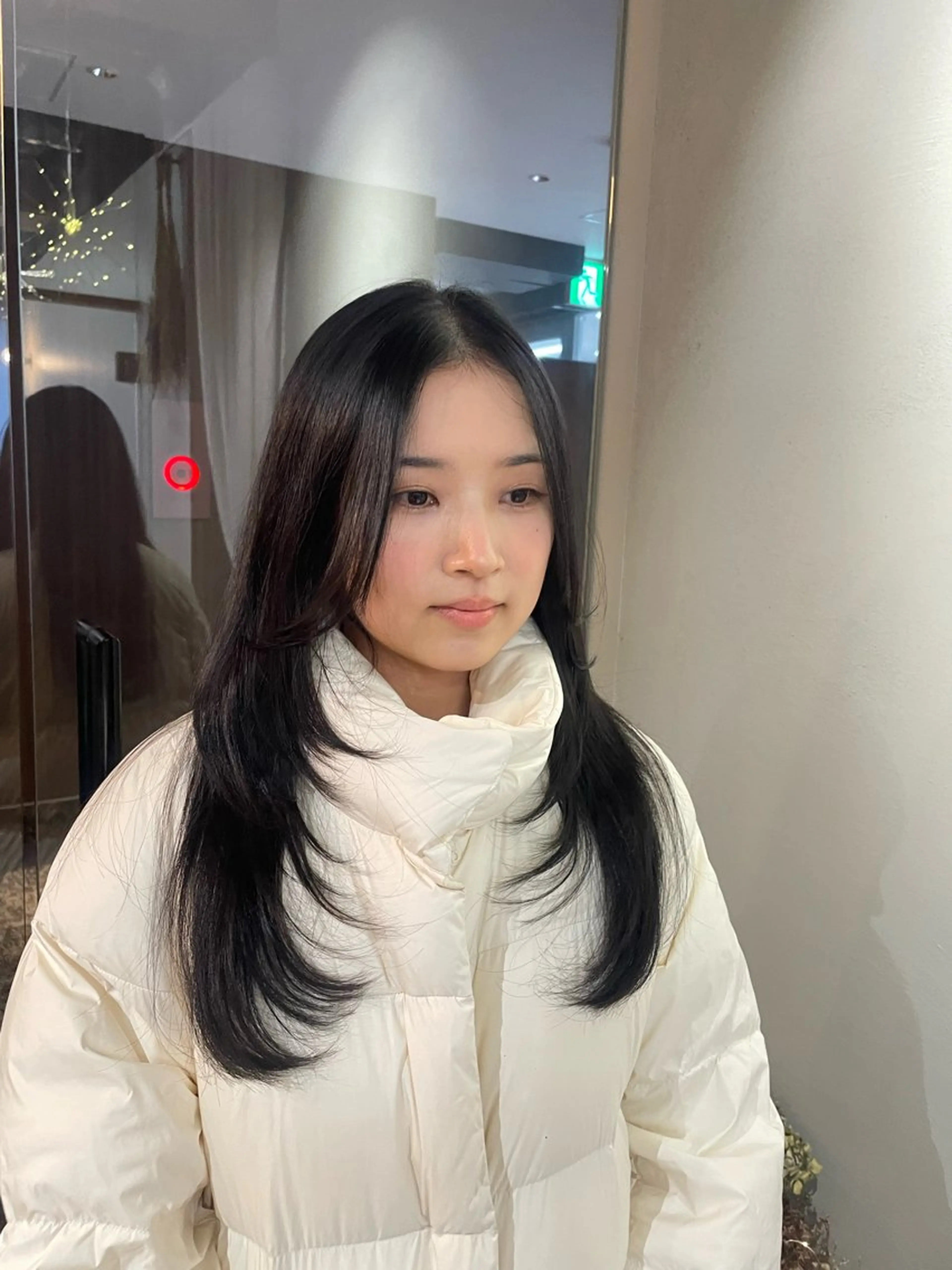 ロング カラー 山下 悠月のヘアスタイル