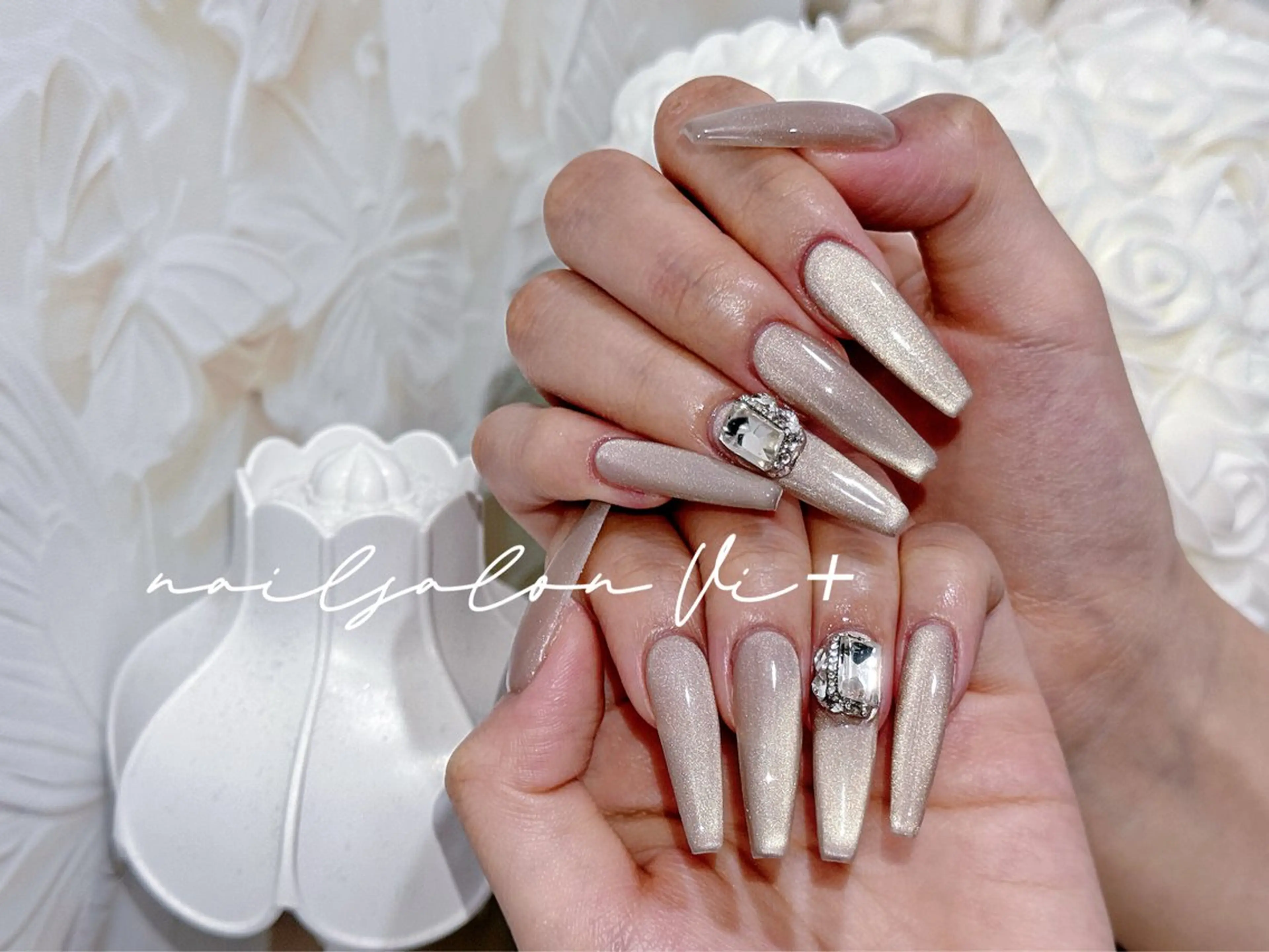 ネイル ハンドネイル ✨Nailsalon Vi+✨のネイルデザイン