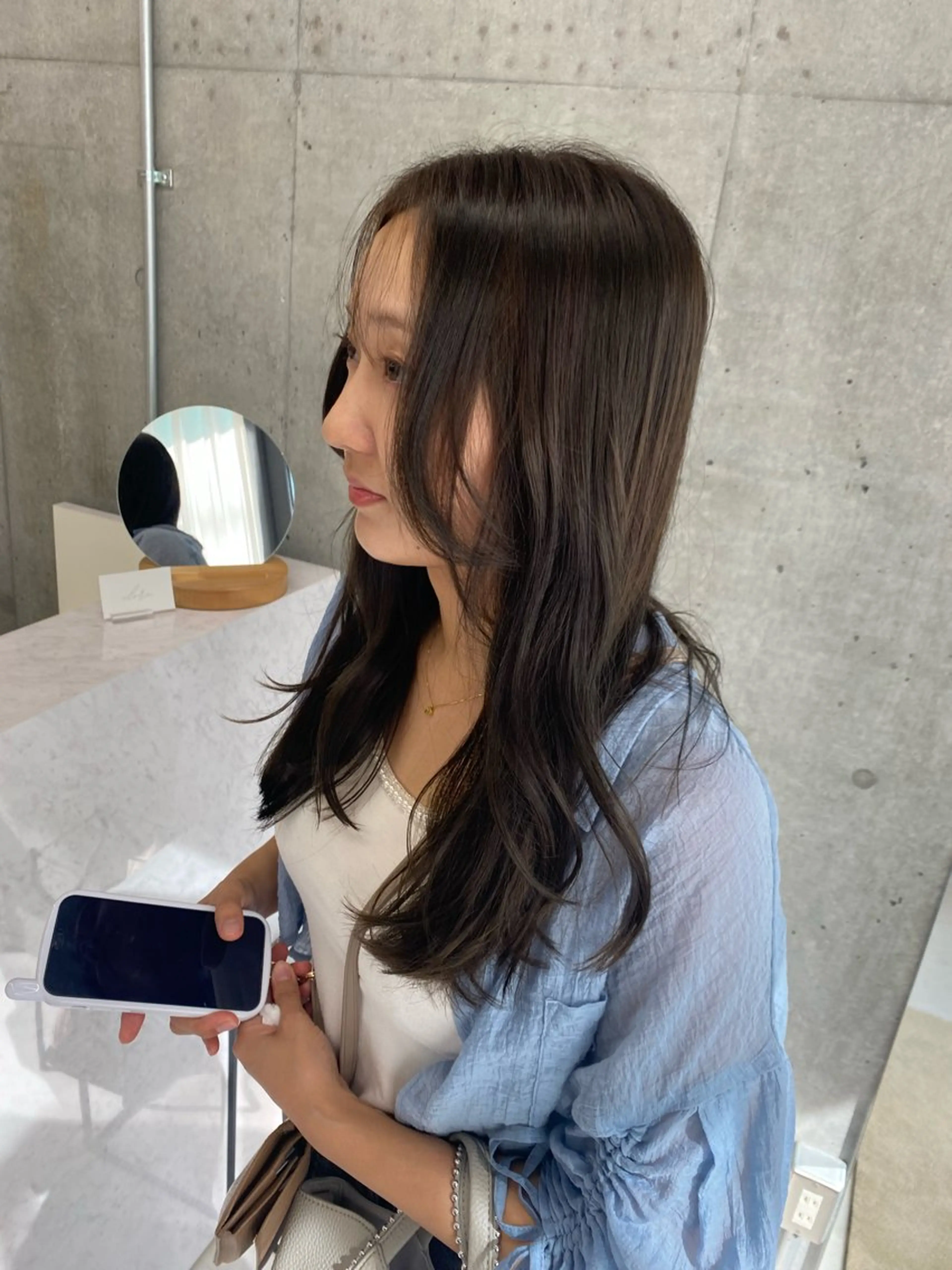 セミロング うる艶ヘア♡韓国好き 透明感　shotaのヘアスタイル