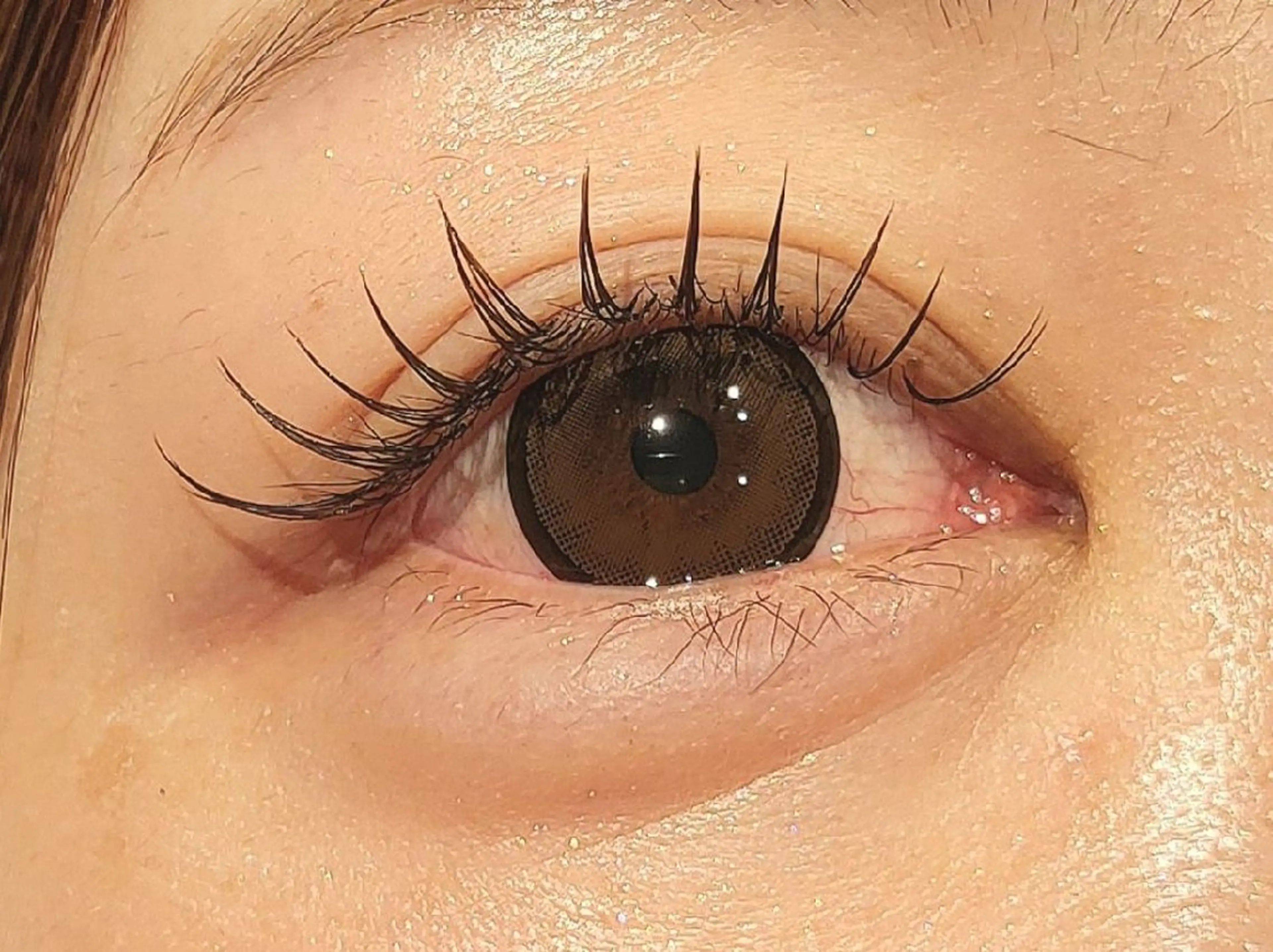 【大人気束まつげ♡120本】コーティングをぬるだけで束にしやすいようにつくります！オフ無料♡コーティング込み♡の写真