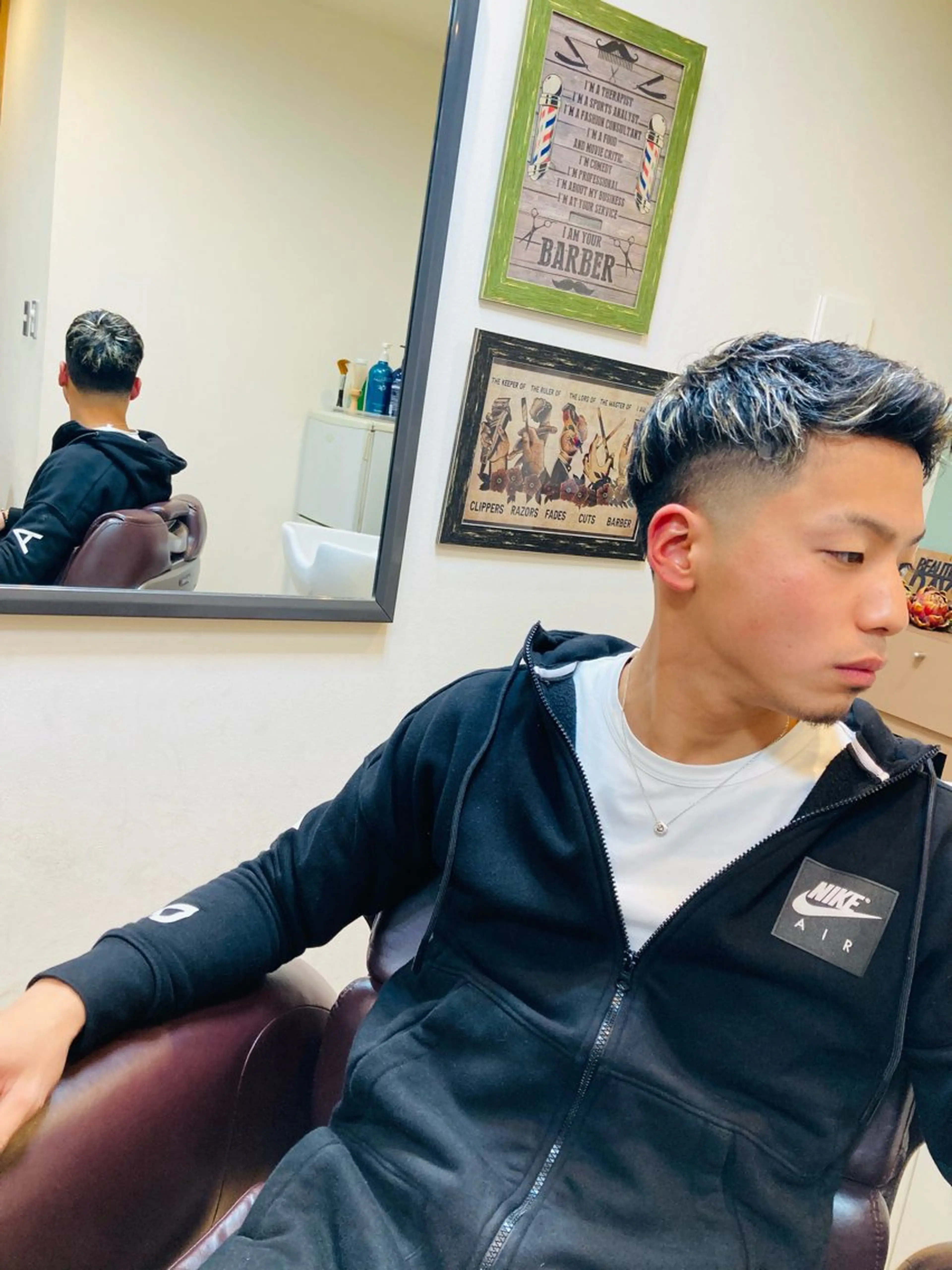 ショート カラー メッシュ メンズパーマ メンズカットYUKIのヘアスタイル