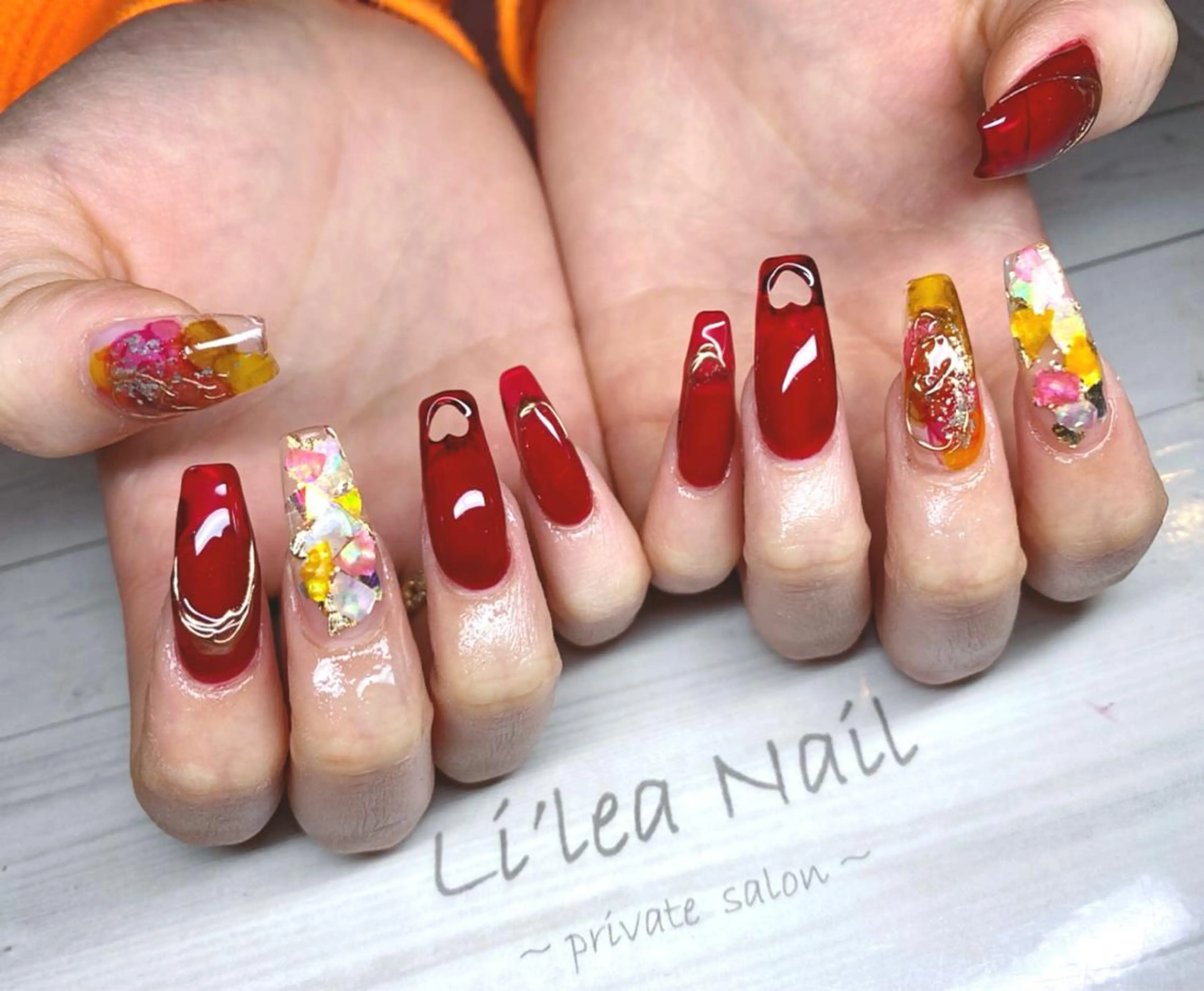ネイル Li'leaNail AINAのネイルデザイン