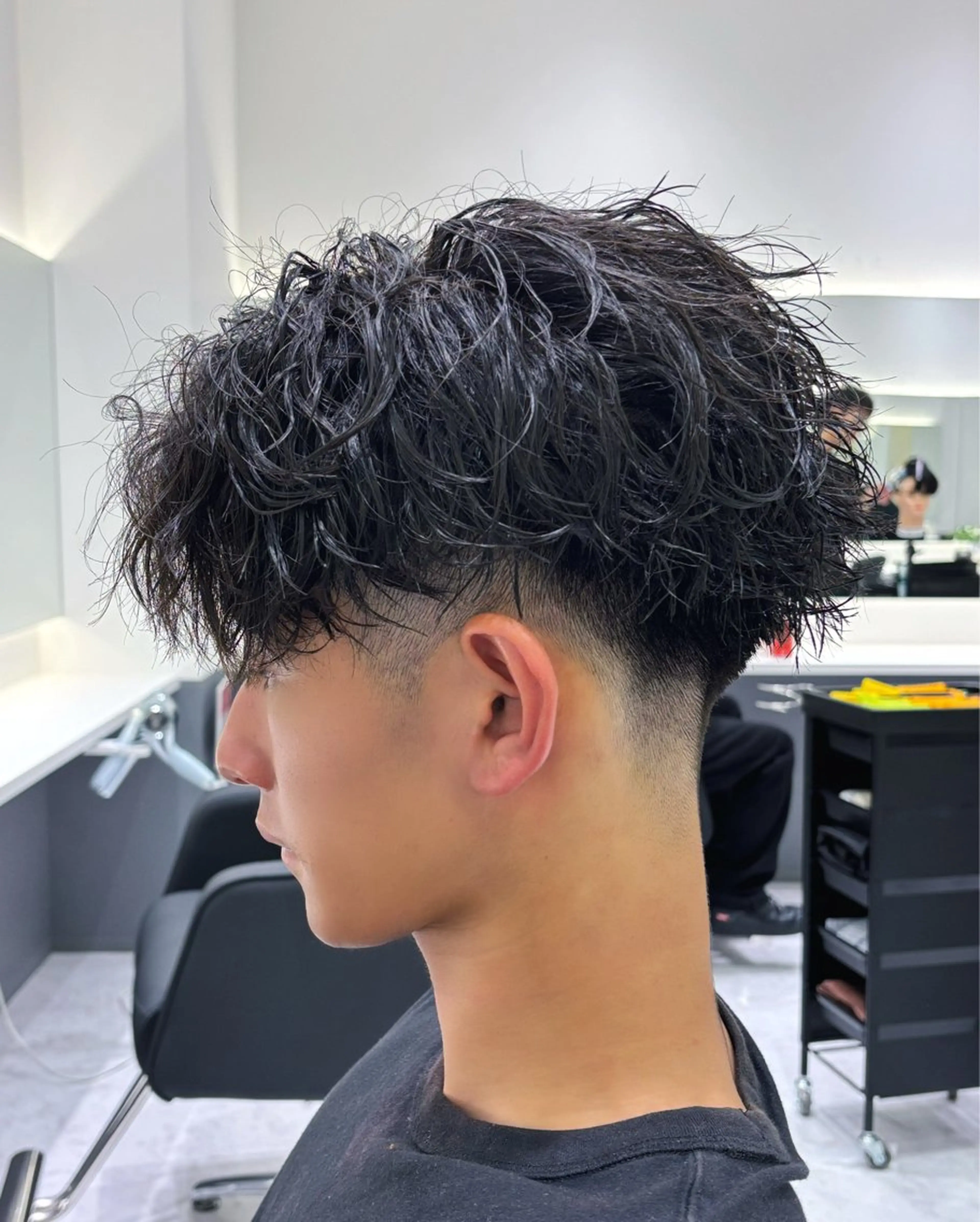 パーマ メンズ メンズパーマ ツイストスパイラルパーマ スパイラルパーマ 常原 悠希のヘアスタイル