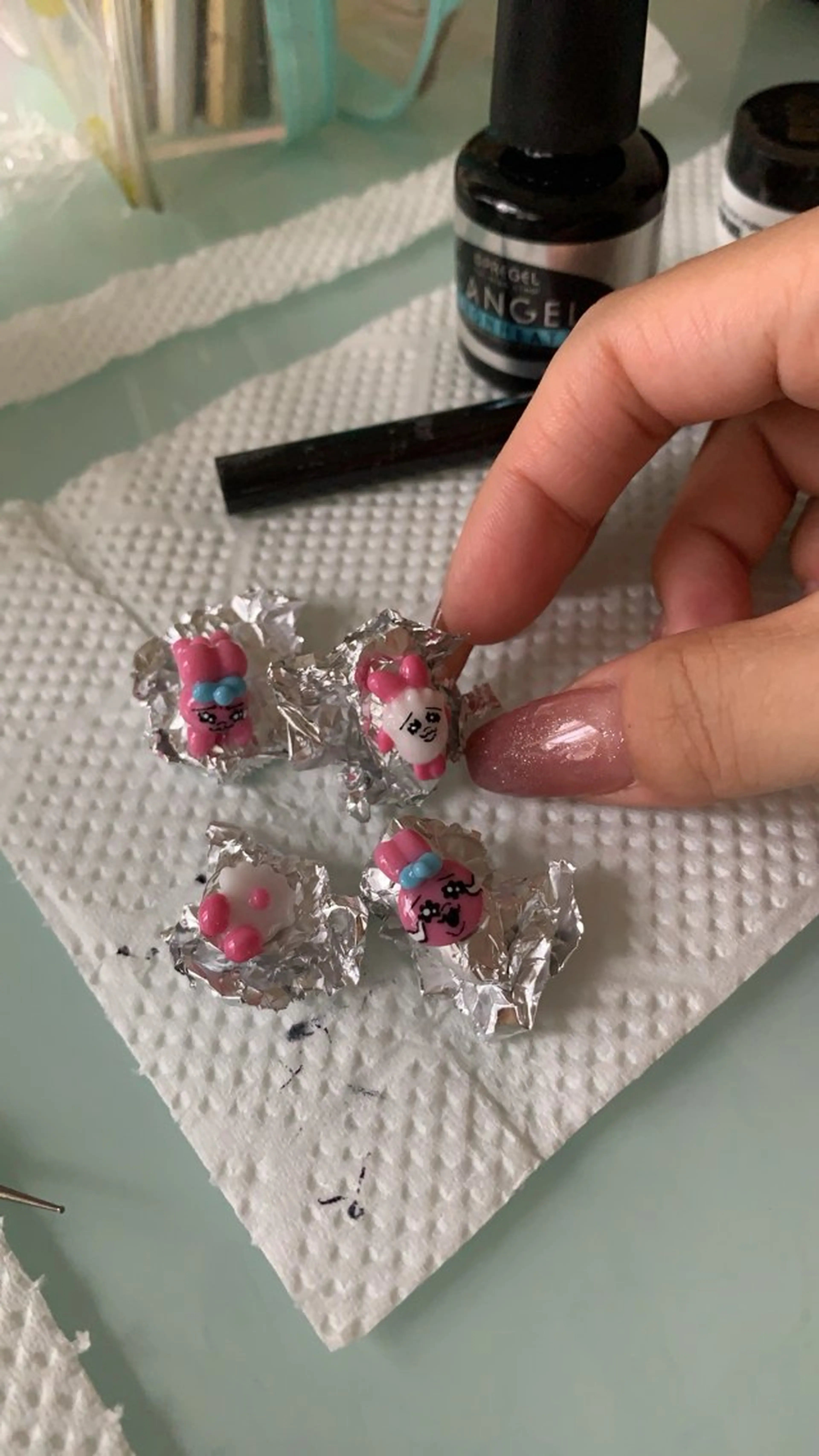 ネイル sharetrust 🐳AKEのネイルデザイン