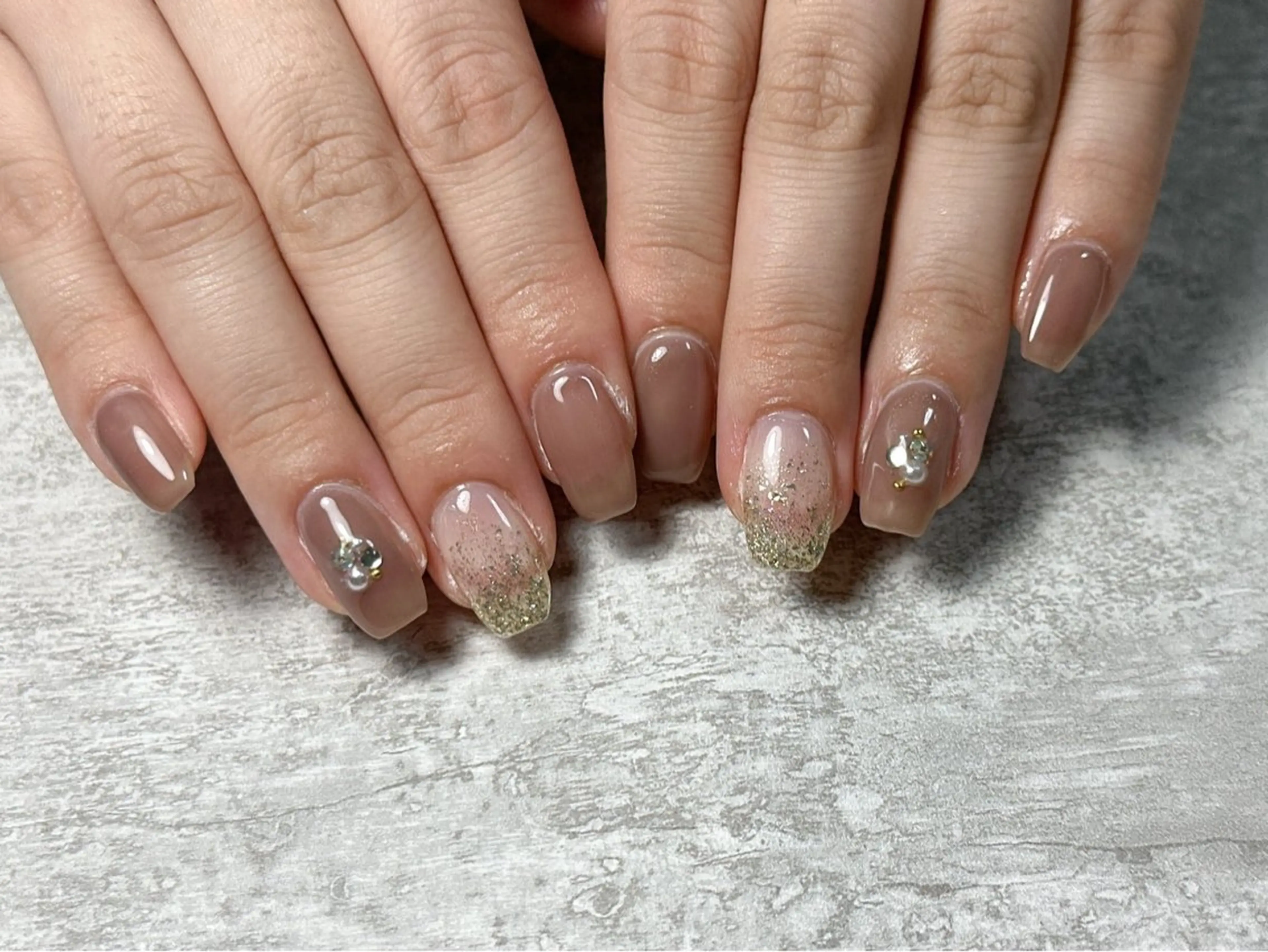 ネイル オーロラネイル フットネイル フレンチネイル ジェルネイル マグネットネイル ハンドネイル kikinail 溝の口のネイルデザイン