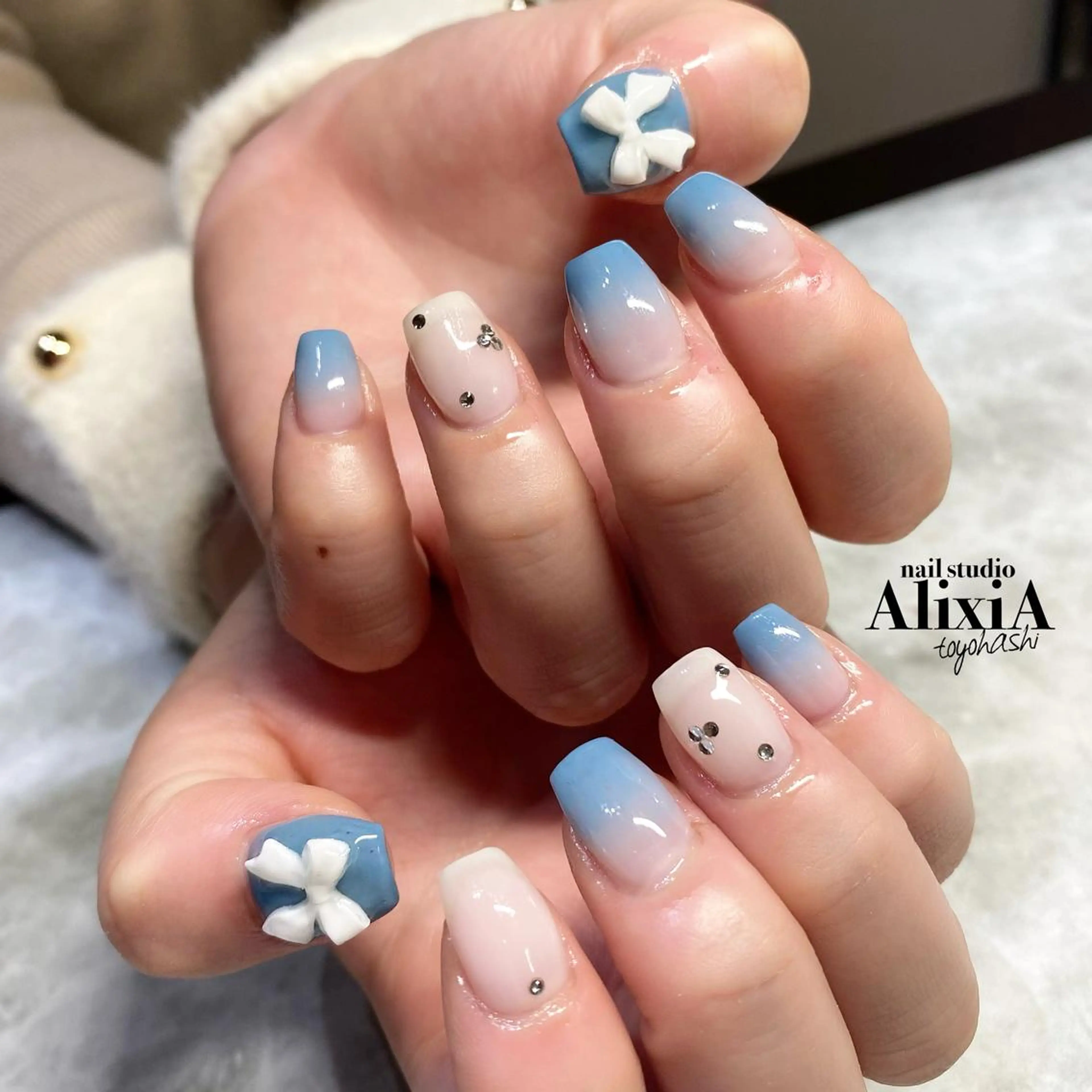 ネイル ハンドネイル AlixiA nail studio所属・AlixiA ゆみのネイルデザイン