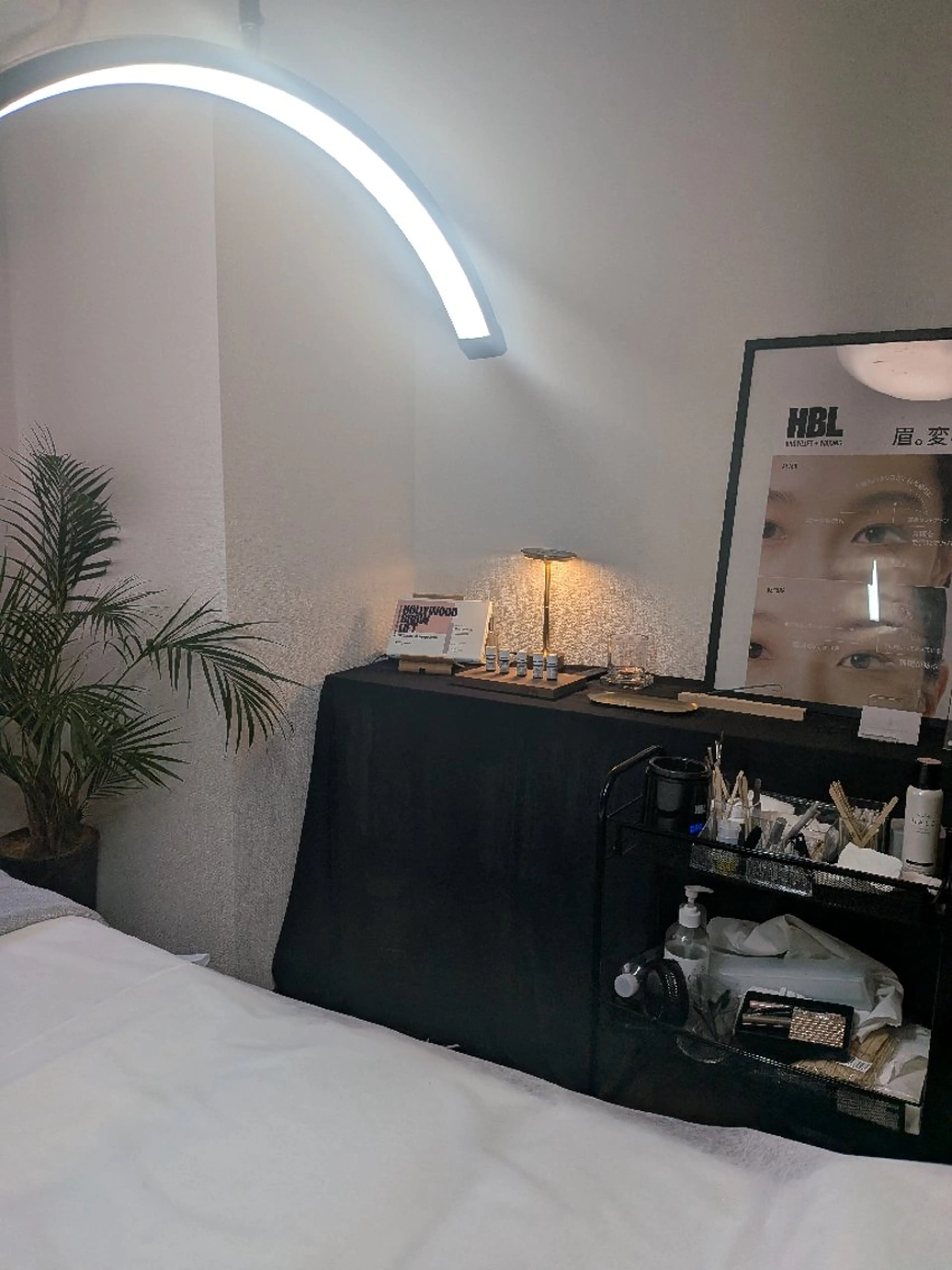 アイブロウ FACE SALON ARCHEの眉毛・アイブロウイメージ