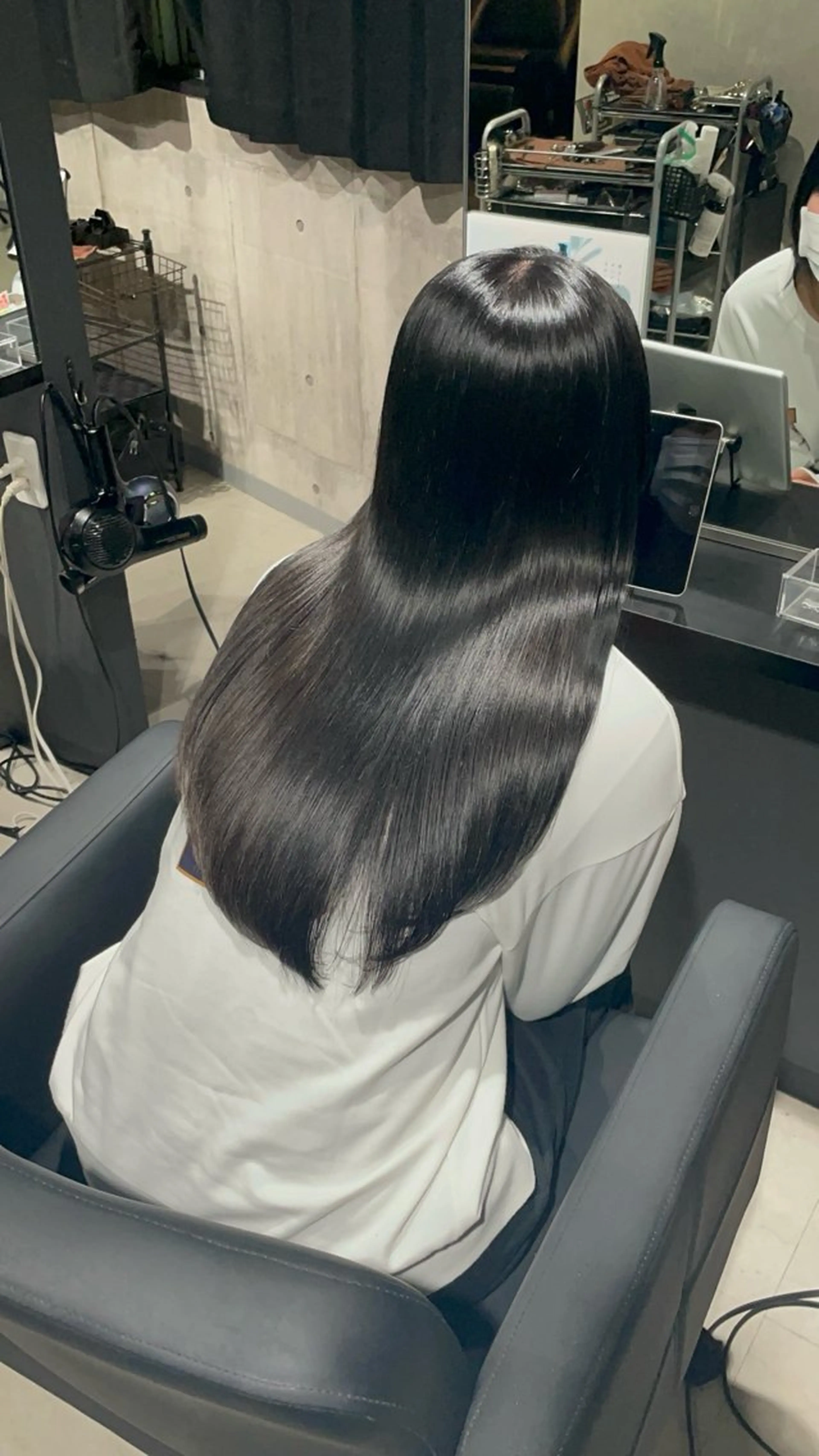ロング カラー アッシュ アッシュグレー 🫧透明感/美髪🫧 Hiroakiのヘアスタイル