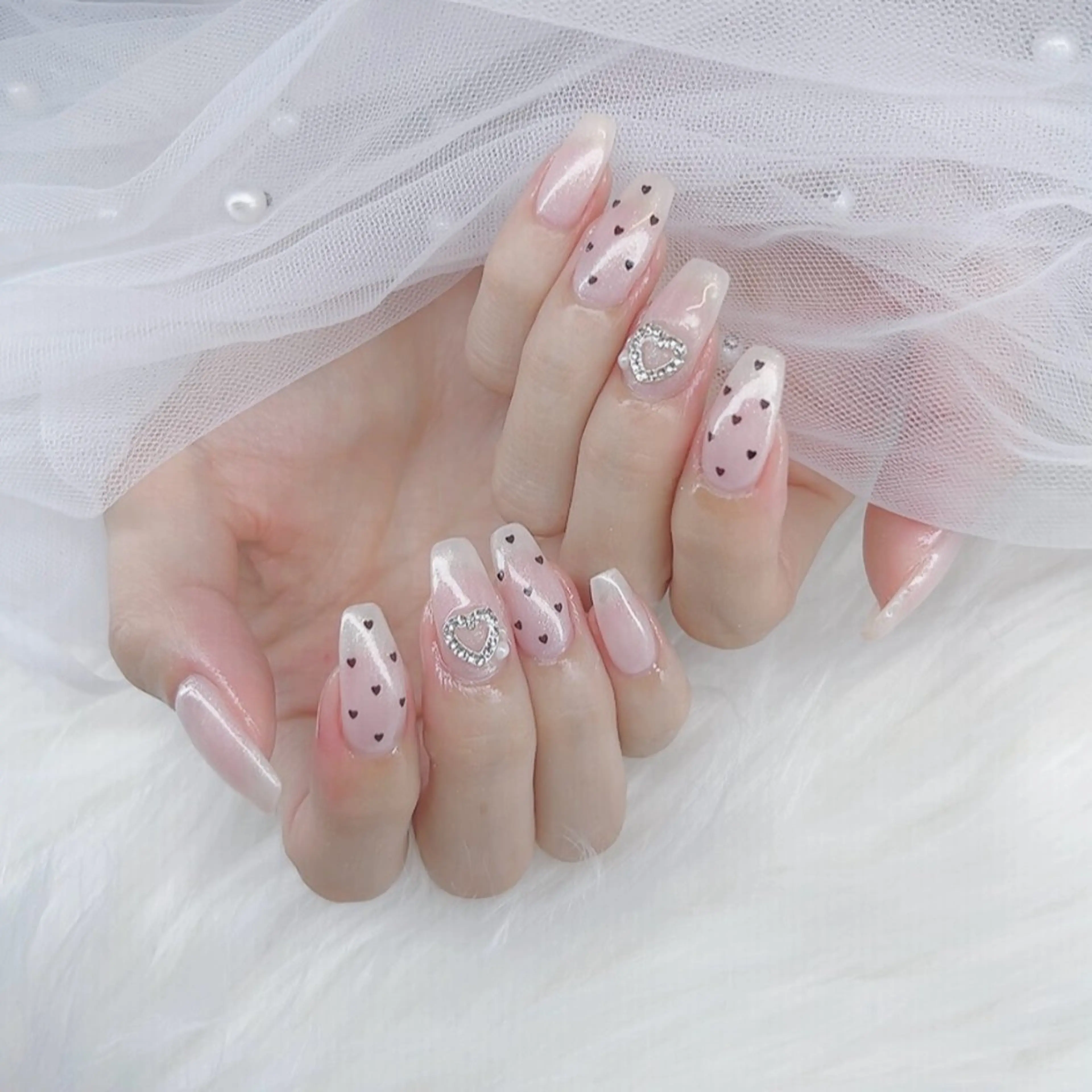 ネイル ハンドネイル Charlie所属・Charlie 🖤のネイルデザイン