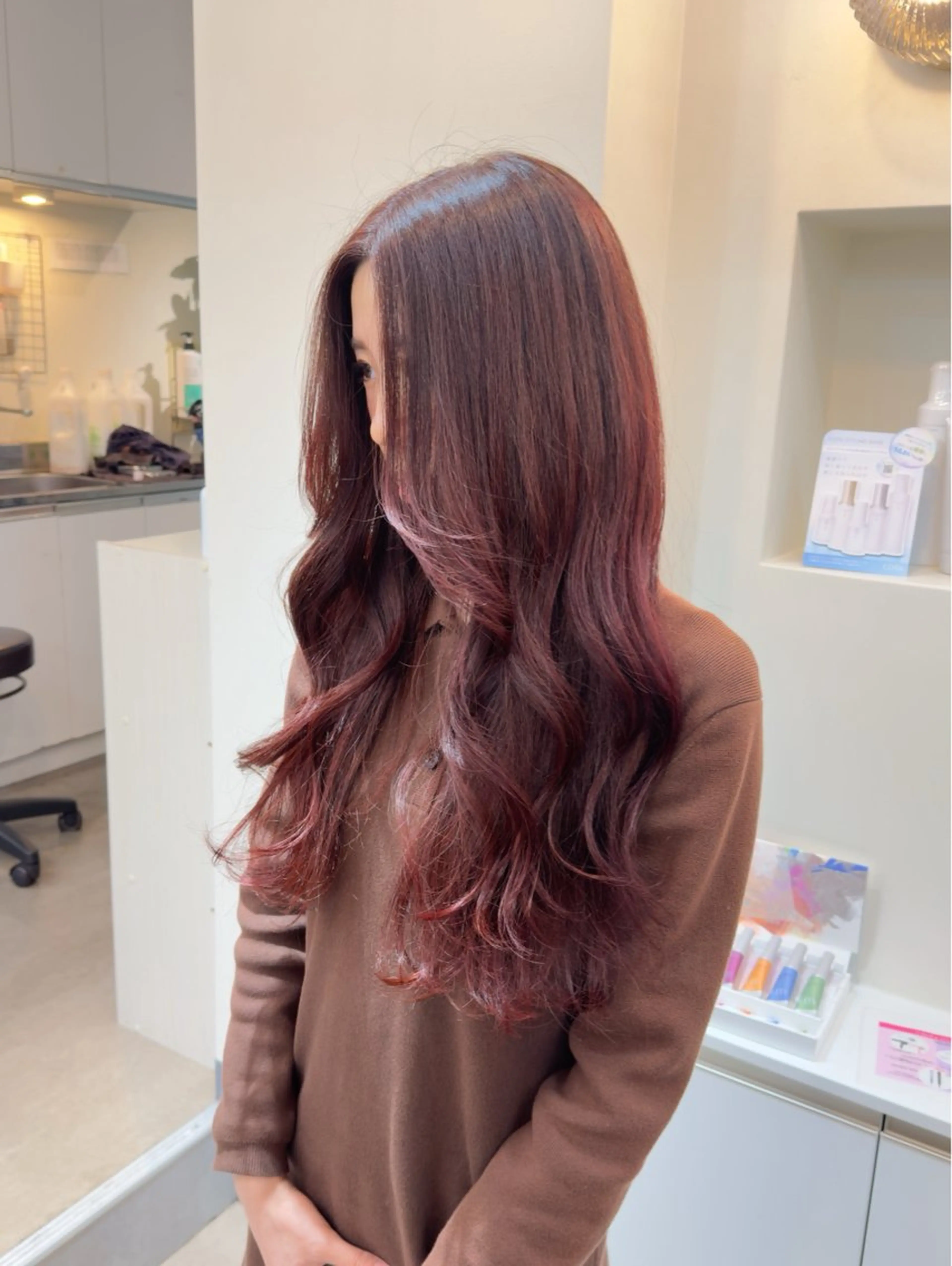 ロング カラー レイヤー/顔周り /いいぬまみかのヘアスタイル